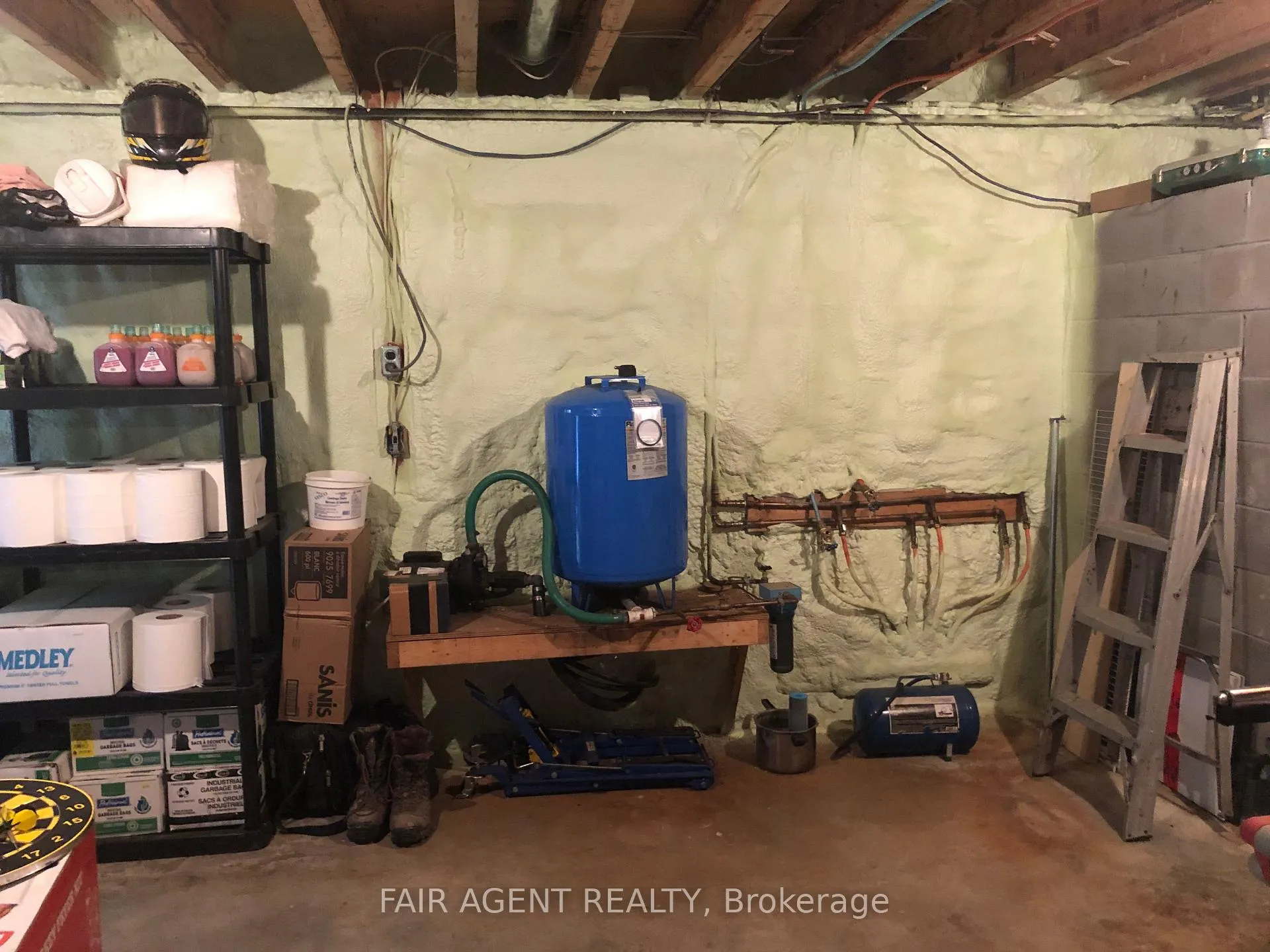 Photo 14 of 68 Wah-Wash-Kesh Road, Whitestone — HOMEH