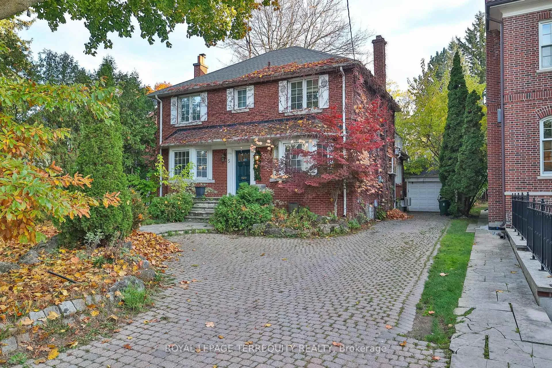 Photo 1 of 5 Apsley Road, Toronto, Bedford Park-Nortown — HOMEH