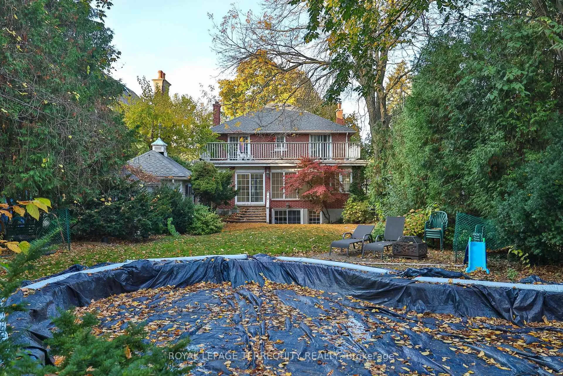 Photo 4 of 5 Apsley Road, Toronto, Bedford Park-Nortown — HOMEH