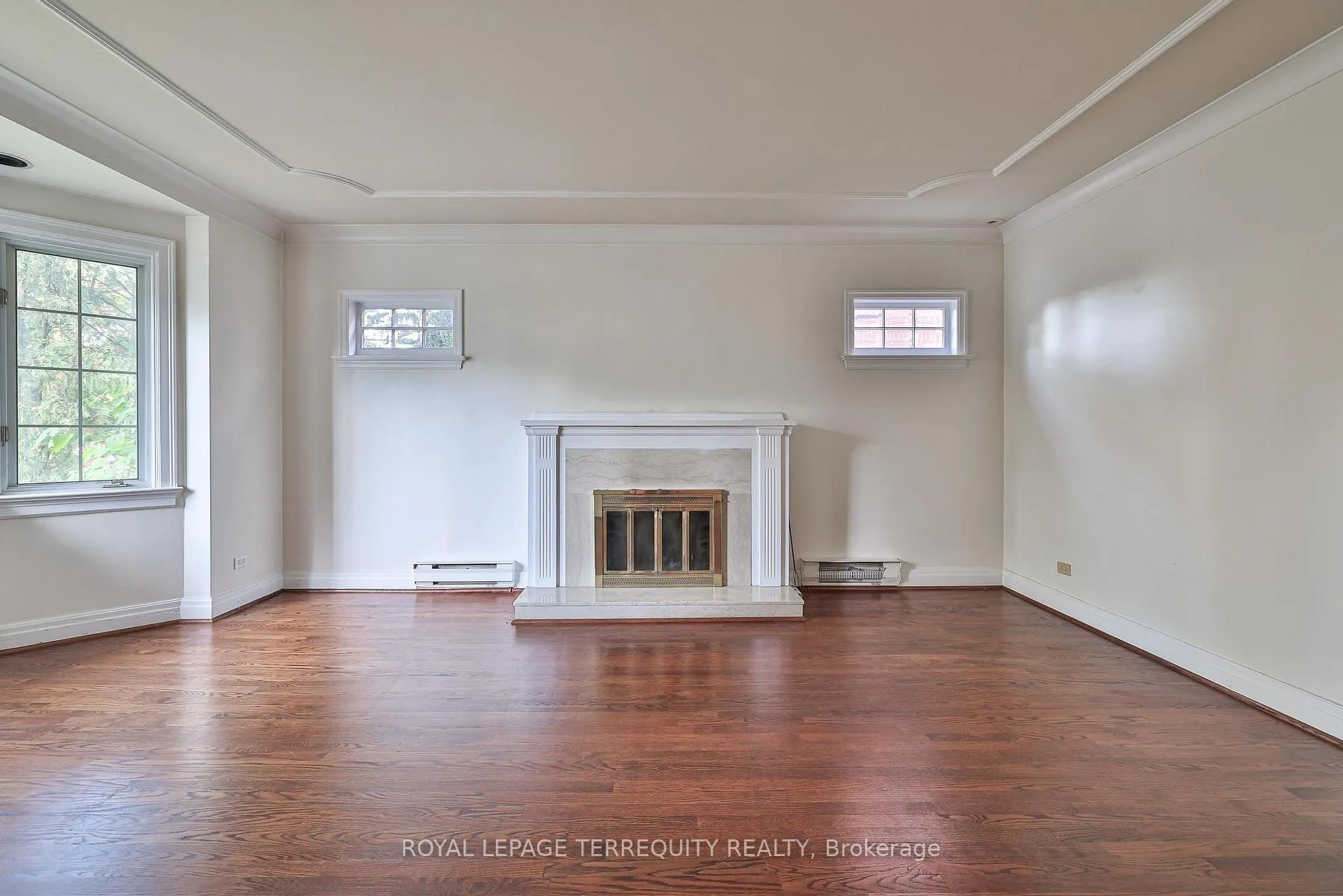 Photo 6 of 5 Apsley Road, Toronto, Bedford Park-Nortown — HOMEH
