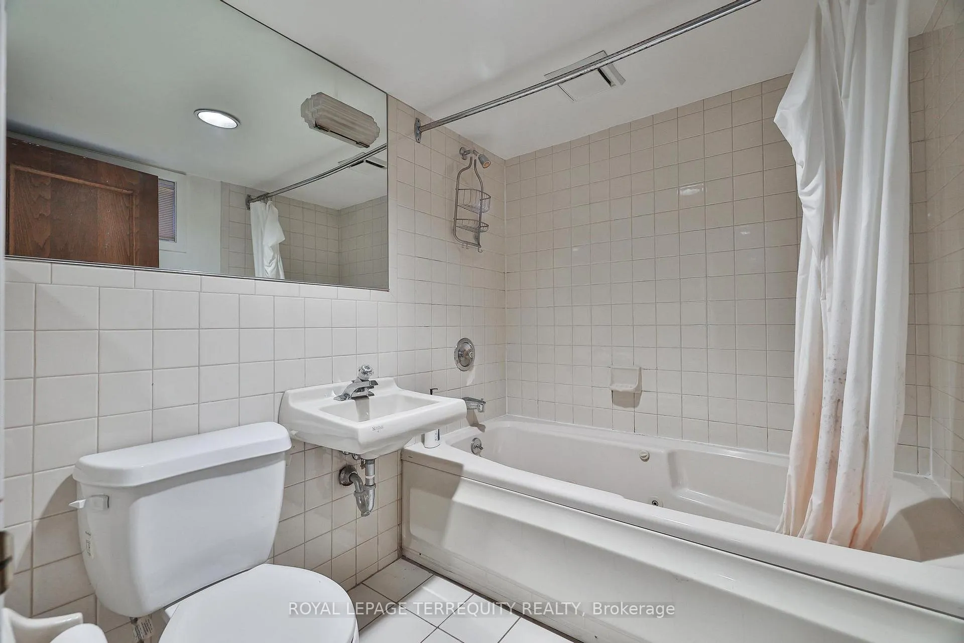 Photo 34 of 5 Apsley Road, Toronto, Bedford Park-Nortown — HOMEH