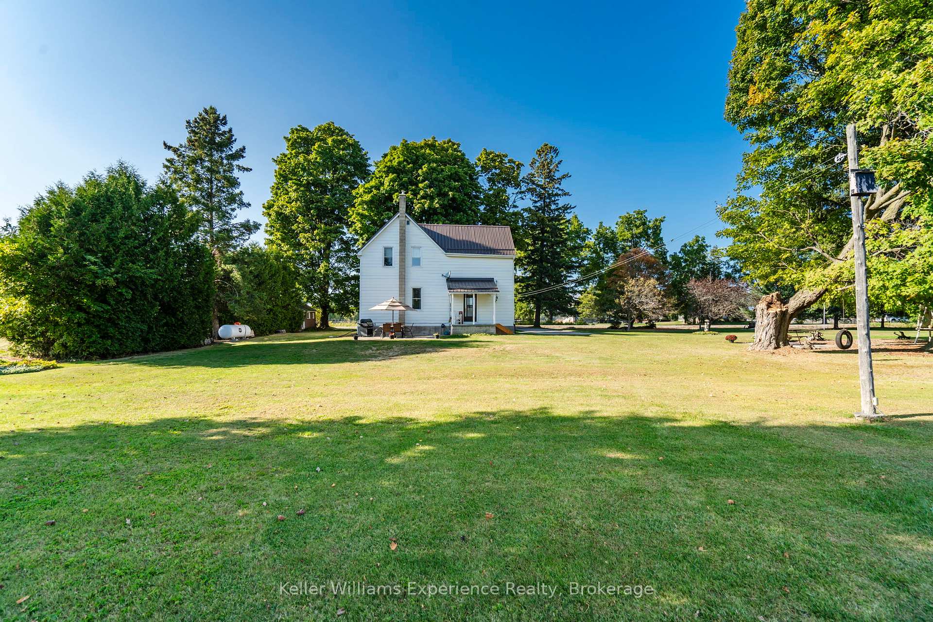 Photo 33 of 159 Concession Rd 3 W, Tiny, Rural Tiny — HOMEH