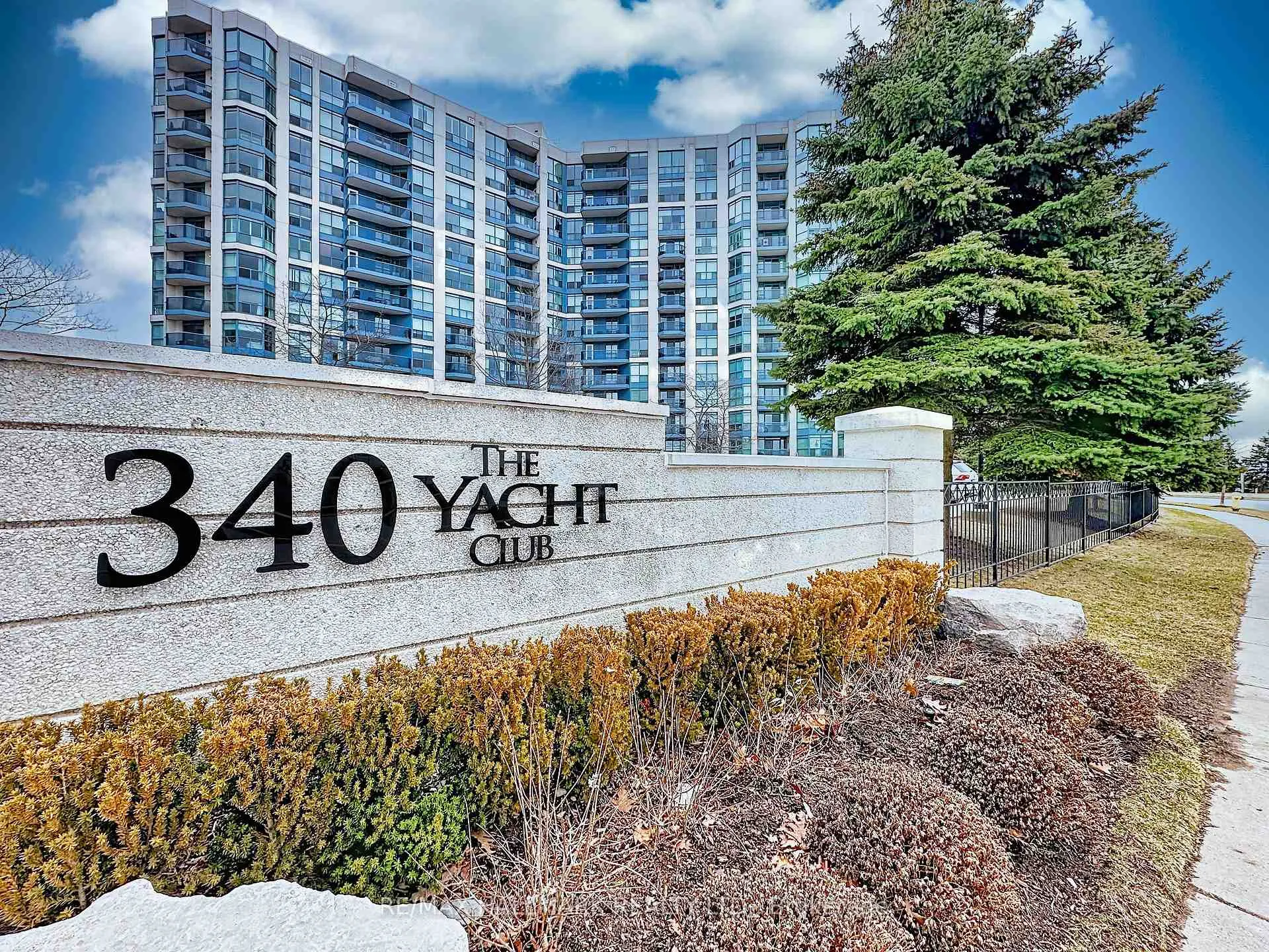 Photo 2 of Unit 208, 340 Watson Street W, Whitby, Port Whitby — HOMEH