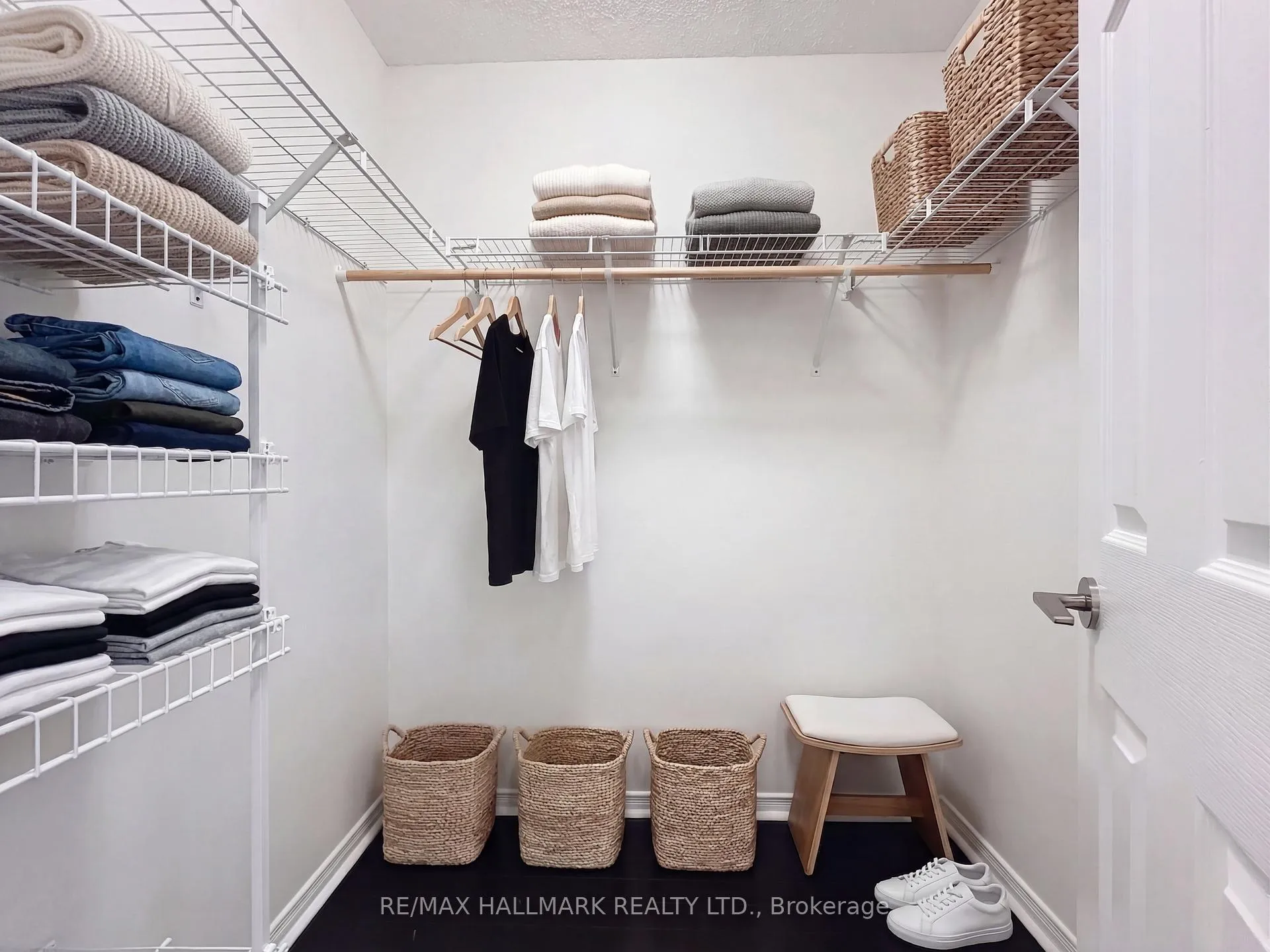 Photo 17 of Unit 208, 340 Watson Street W, Whitby, Port Whitby — HOMEH