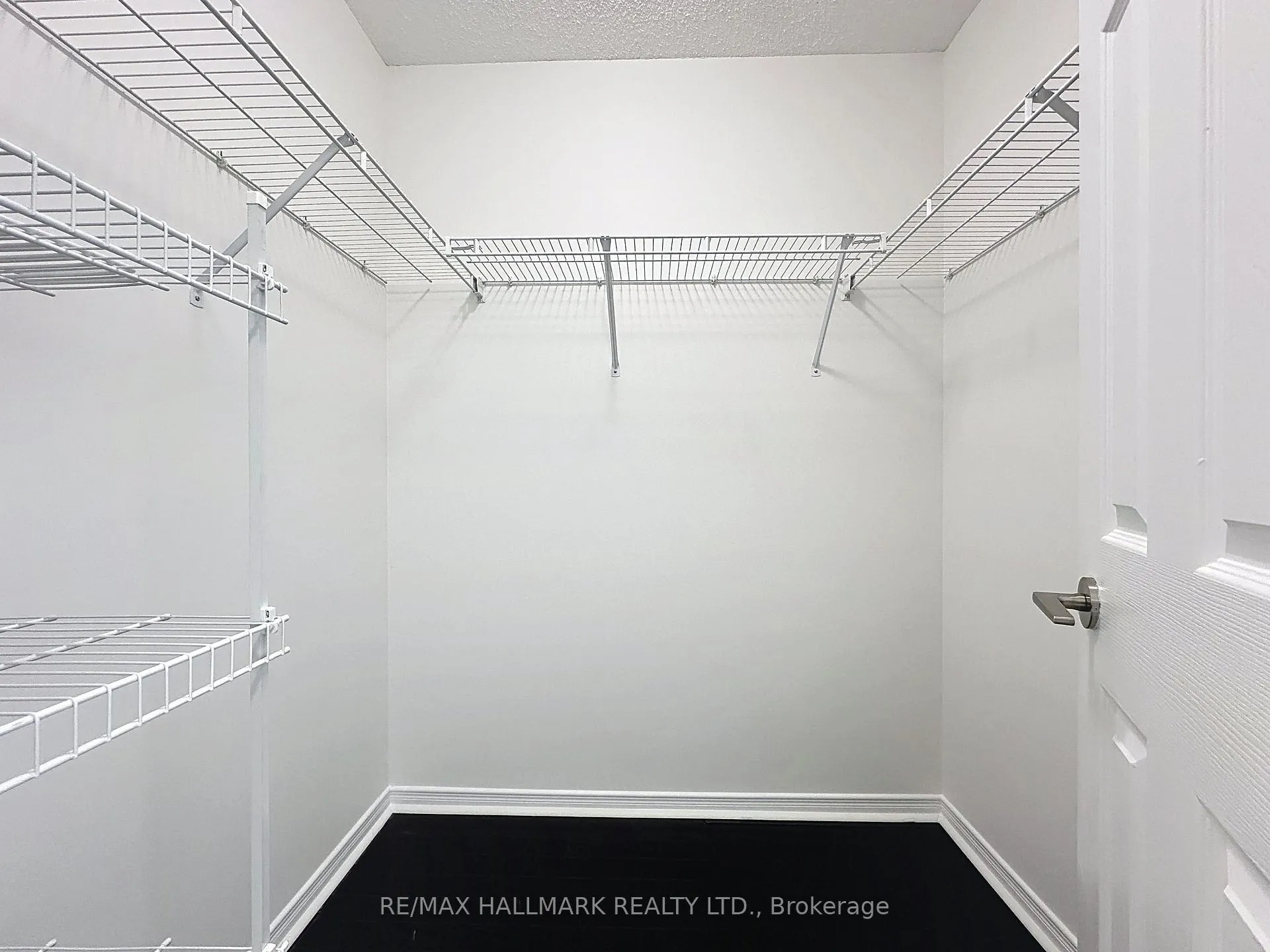 Photo 18 of Unit 208, 340 Watson Street W, Whitby, Port Whitby — HOMEH