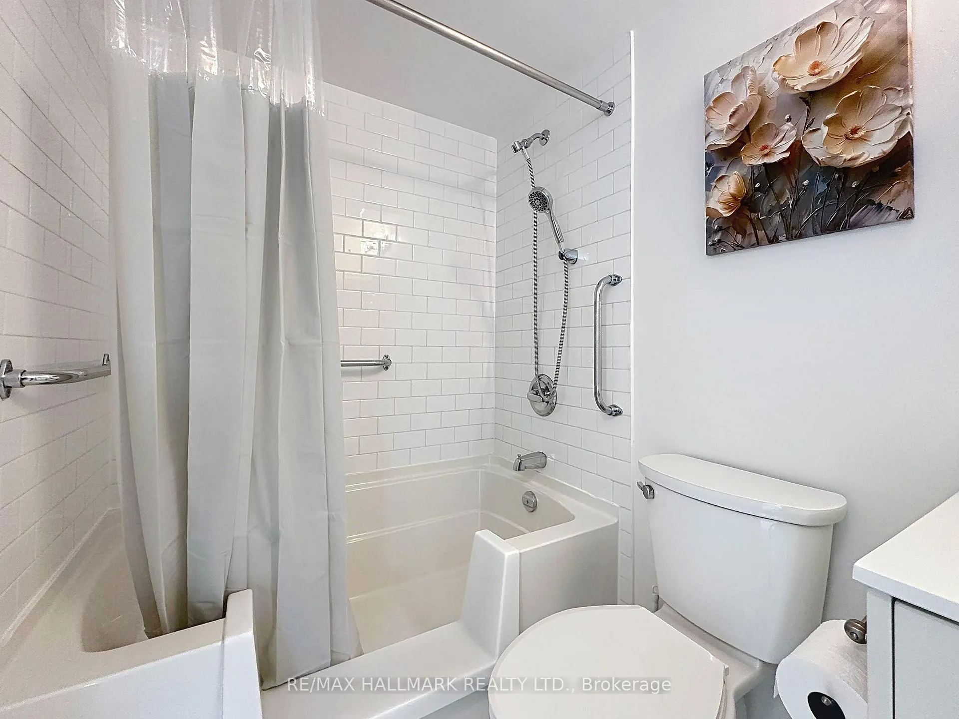 Photo 20 of Unit 208, 340 Watson Street W, Whitby, Port Whitby — HOMEH