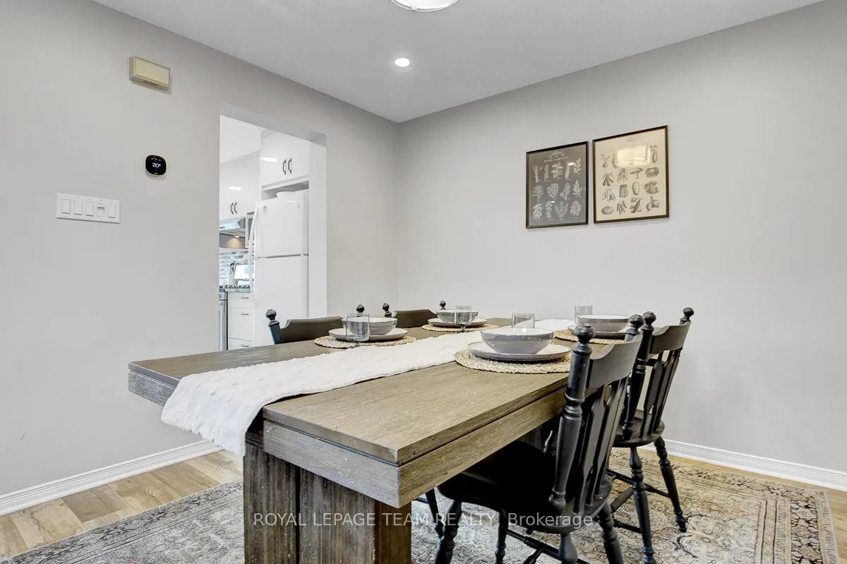 Photo 6 of 15 Willwood Crescent, Ottawa, Barrhaven - Cedargrove/Fraserdale — HOMEH