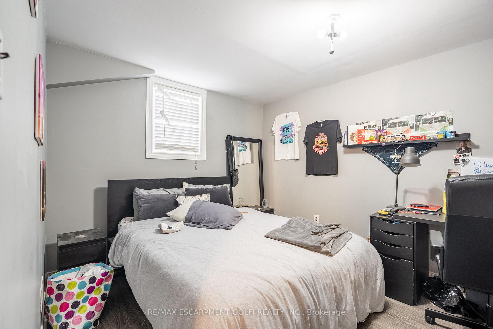 Photo 24 of 19 Patricia Street, Thorold, Thorold Downtown — HOMEH