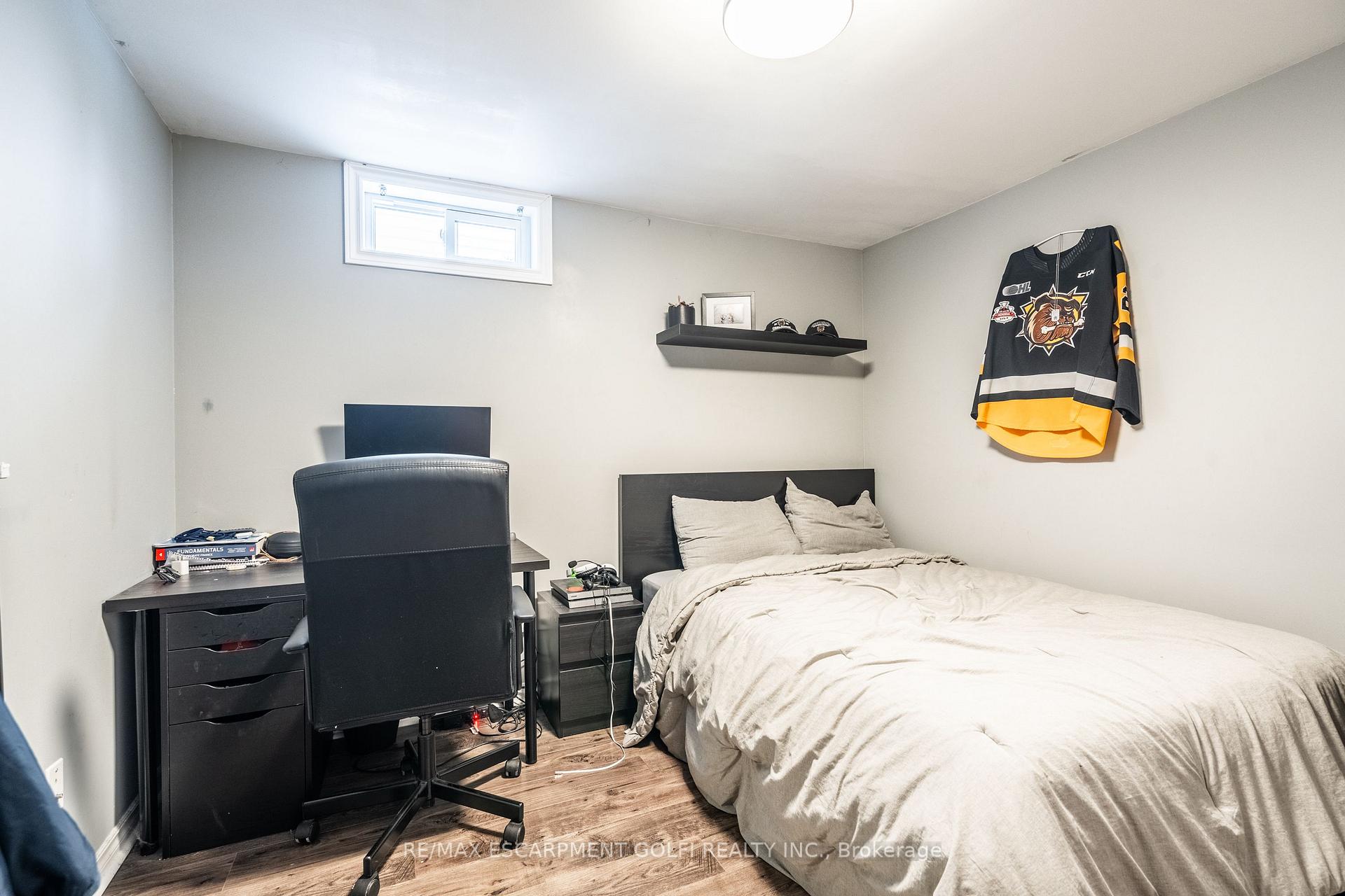 Photo 36 of 19 Patricia Street, Thorold, Thorold Downtown — HOMEH