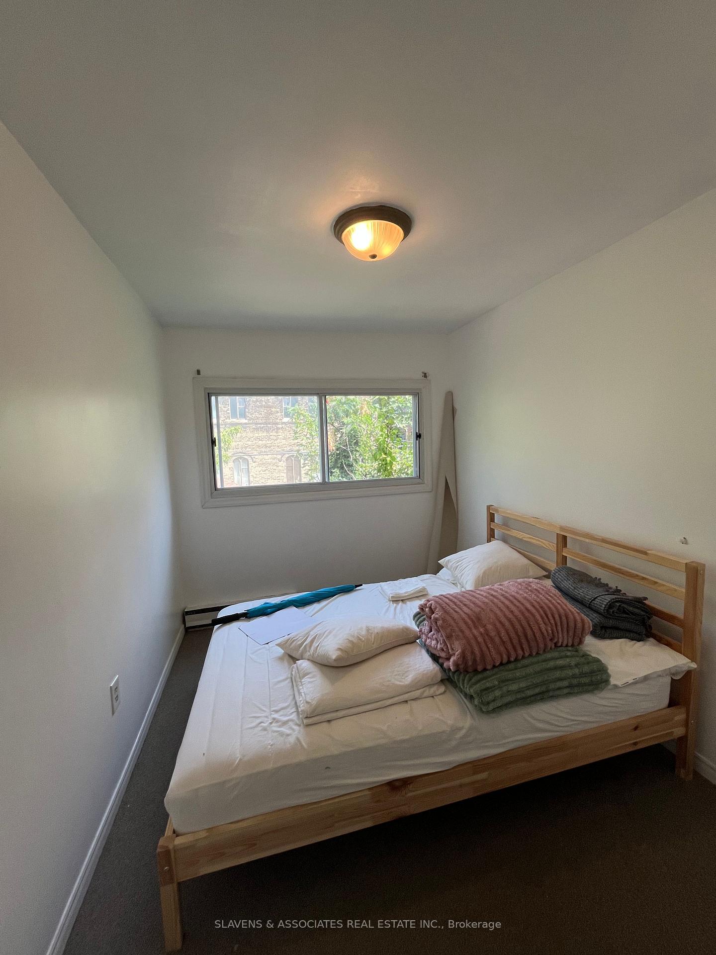 Photo 4 of Unit 202, 557 Markham Street, Toronto, Palmerston-Little Italy — HOMEH
