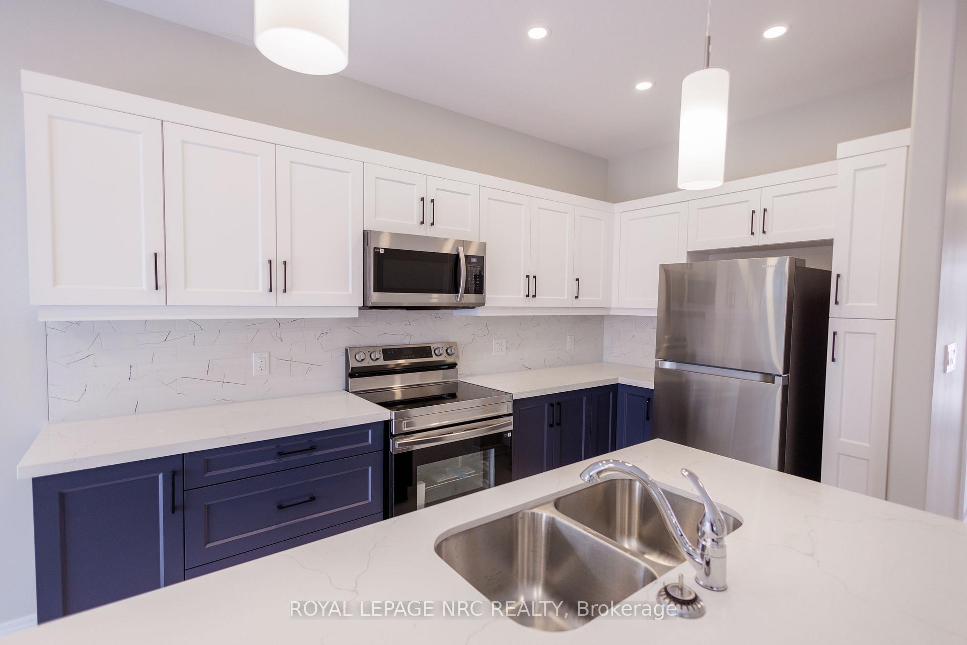 Photo 3 of 5 Alicia Crescent, Thorold, Hurricane/Merrittville — HOMEH