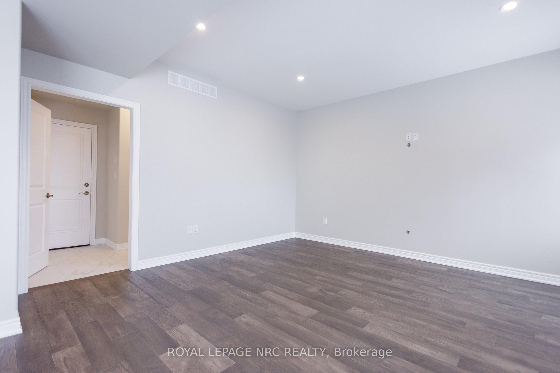 Photo 6 of 5 Alicia Crescent, Thorold, Hurricane/Merrittville — HOMEH