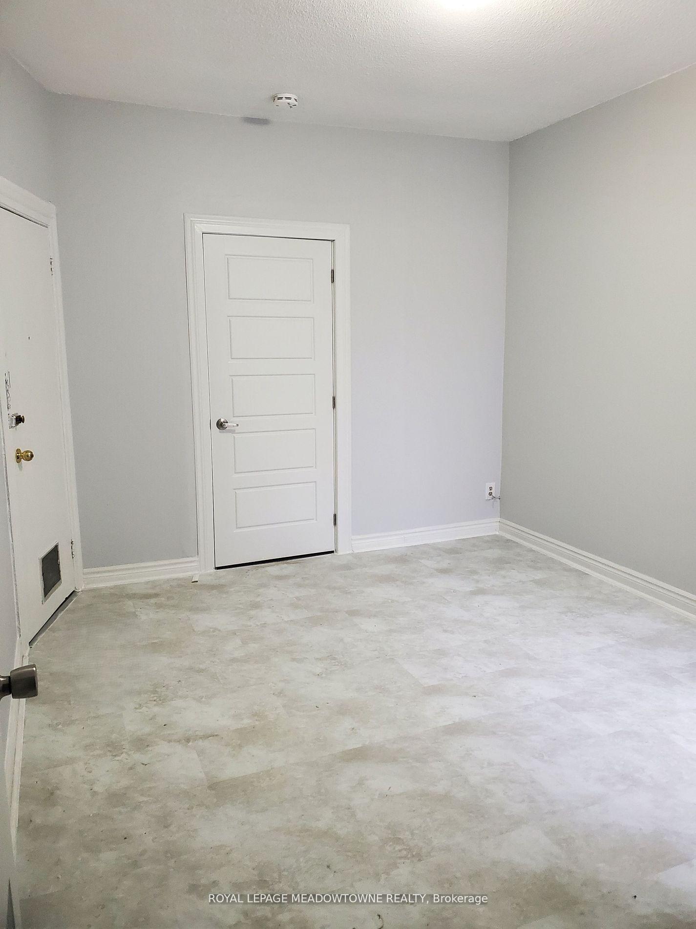 Photo 2 of Unit 1, 723 Dufferin Street, Toronto, Little Portugal — HOMEH