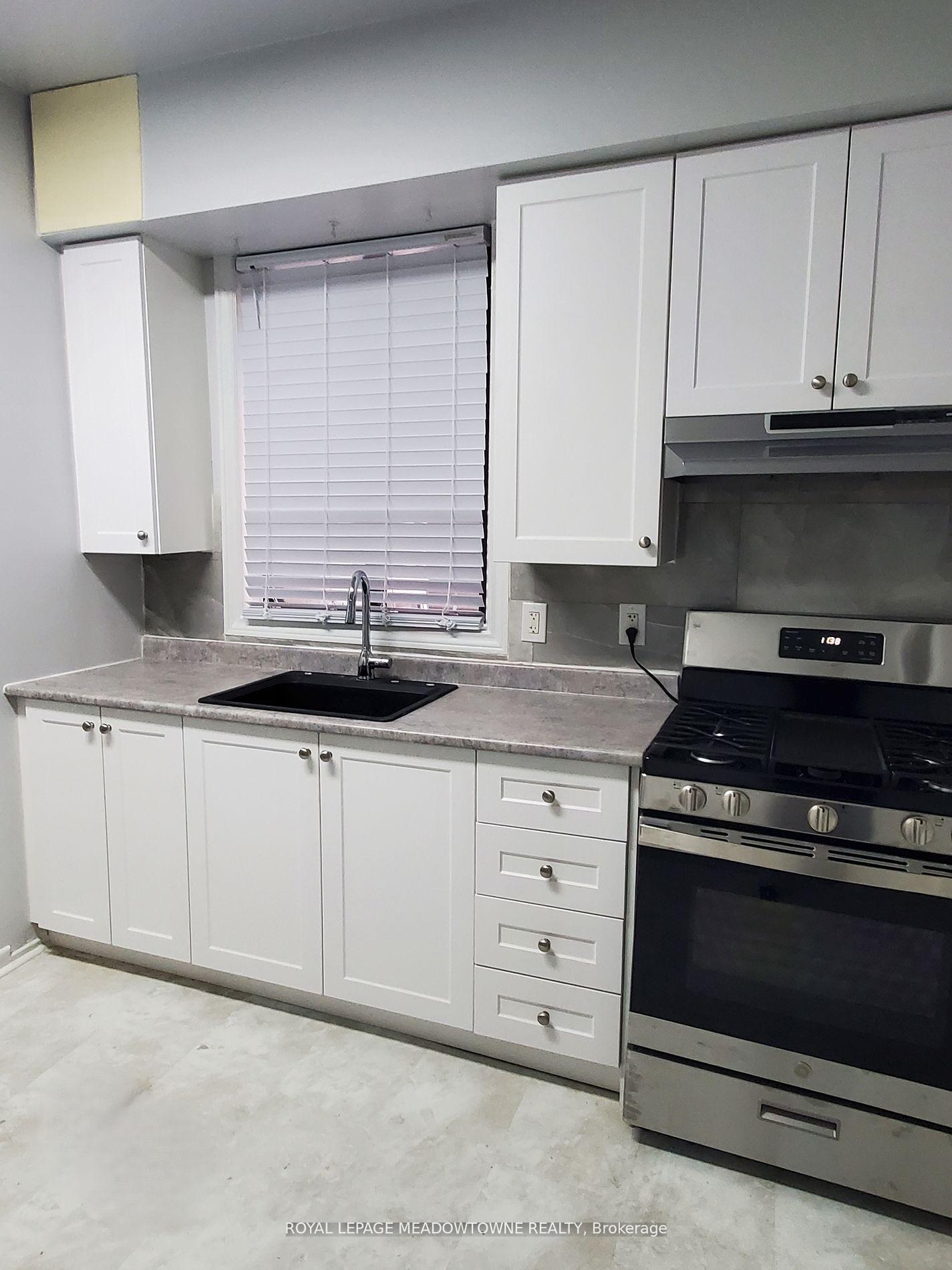 Photo 9 of Unit 1, 723 Dufferin Street, Toronto, Little Portugal — HOMEH