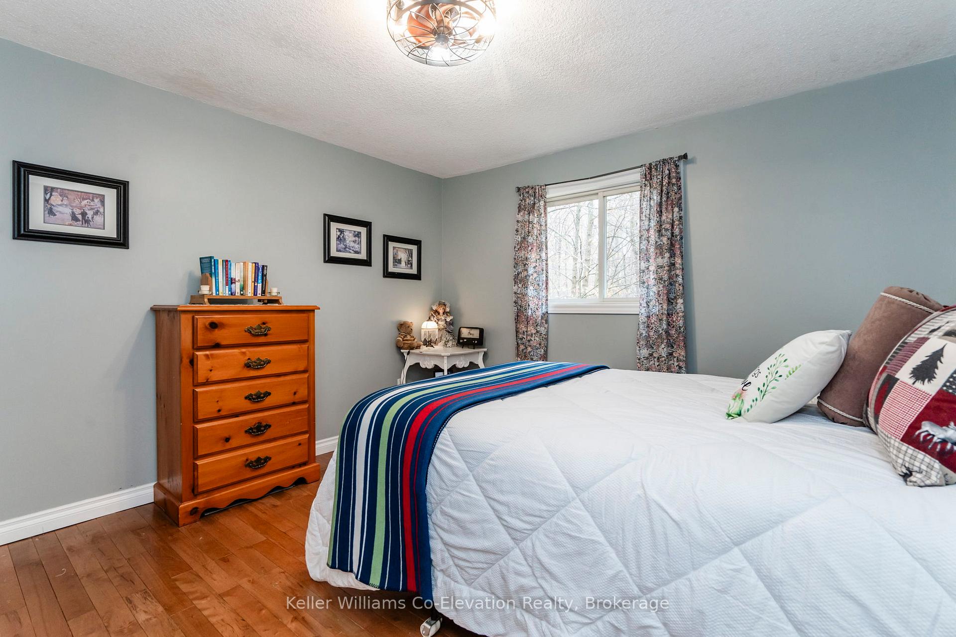 Photo 13 of 15 Mundy Avenue, Tiny, Rural Tiny — HOMEH