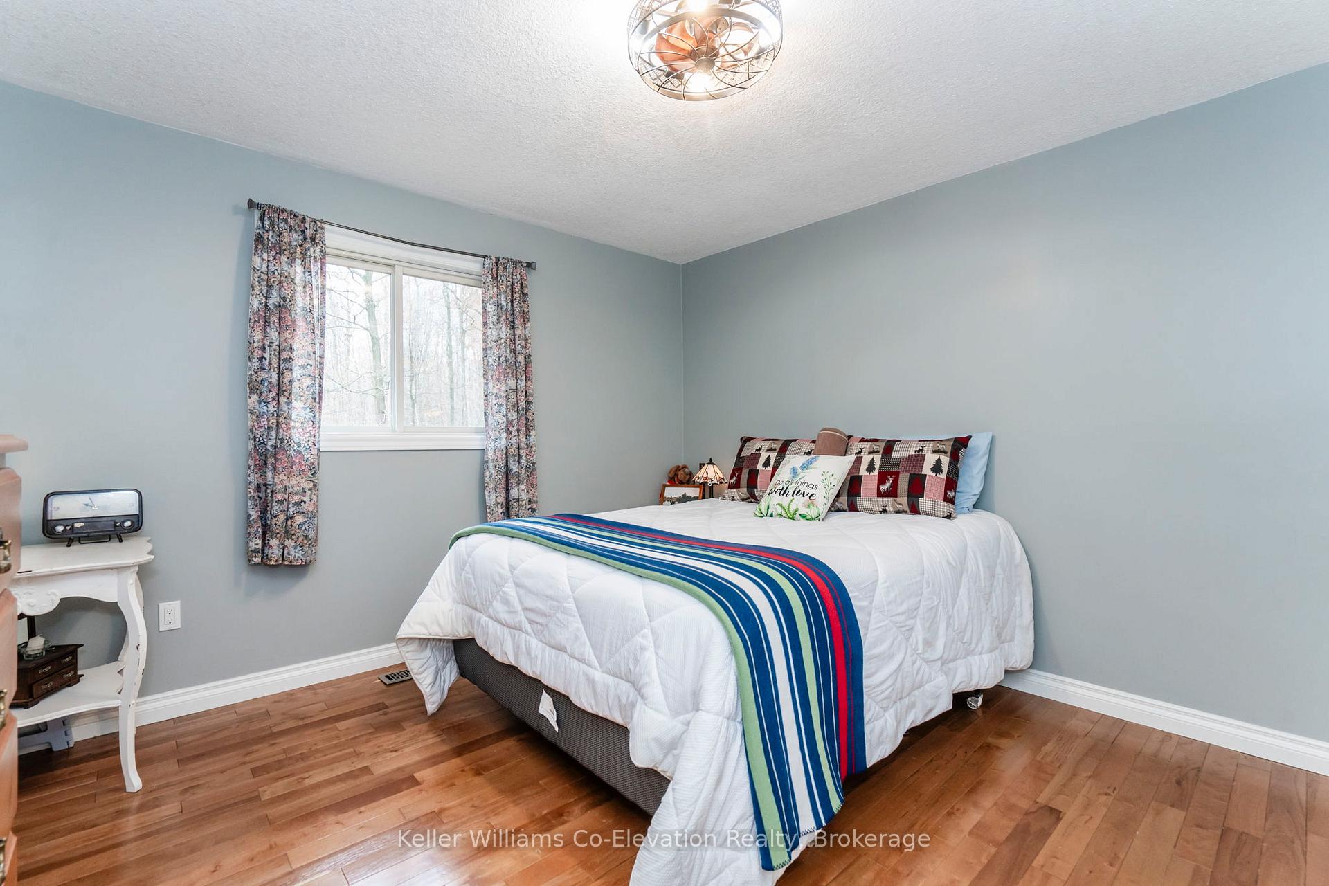 Photo 14 of 15 Mundy Avenue, Tiny, Rural Tiny — HOMEH