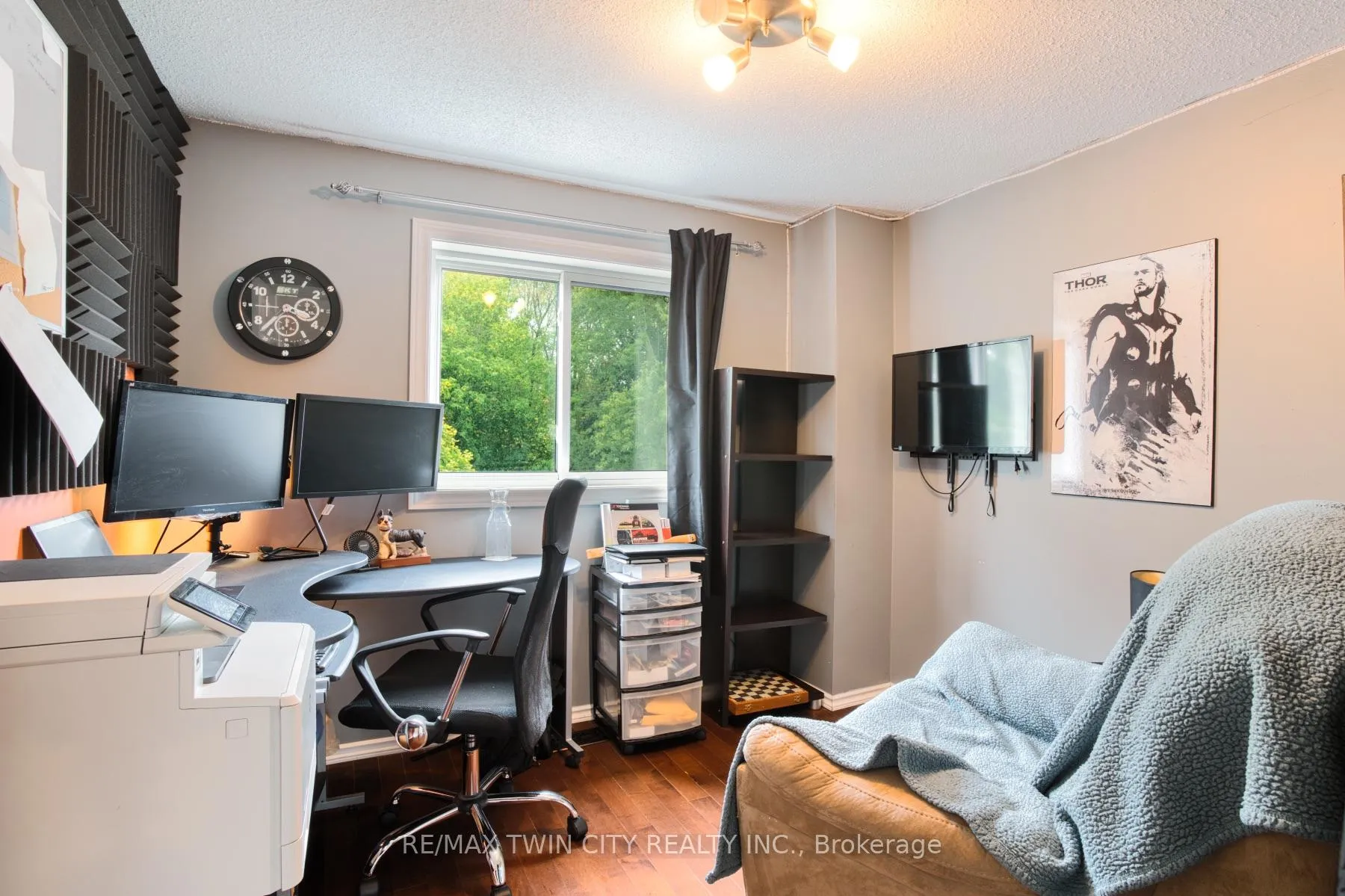 Photo 26 of 135 Eastforest Trail, Kitchener — HOMEH
