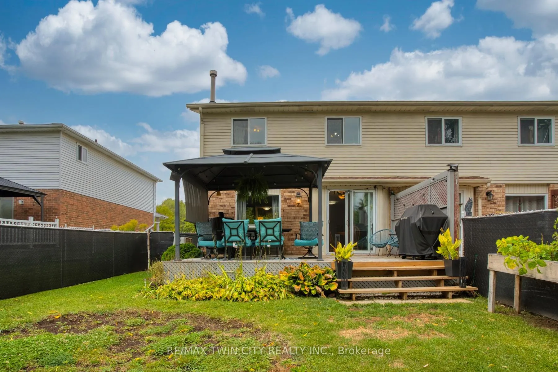 Photo 33 of 135 Eastforest Trail, Kitchener — HOMEH