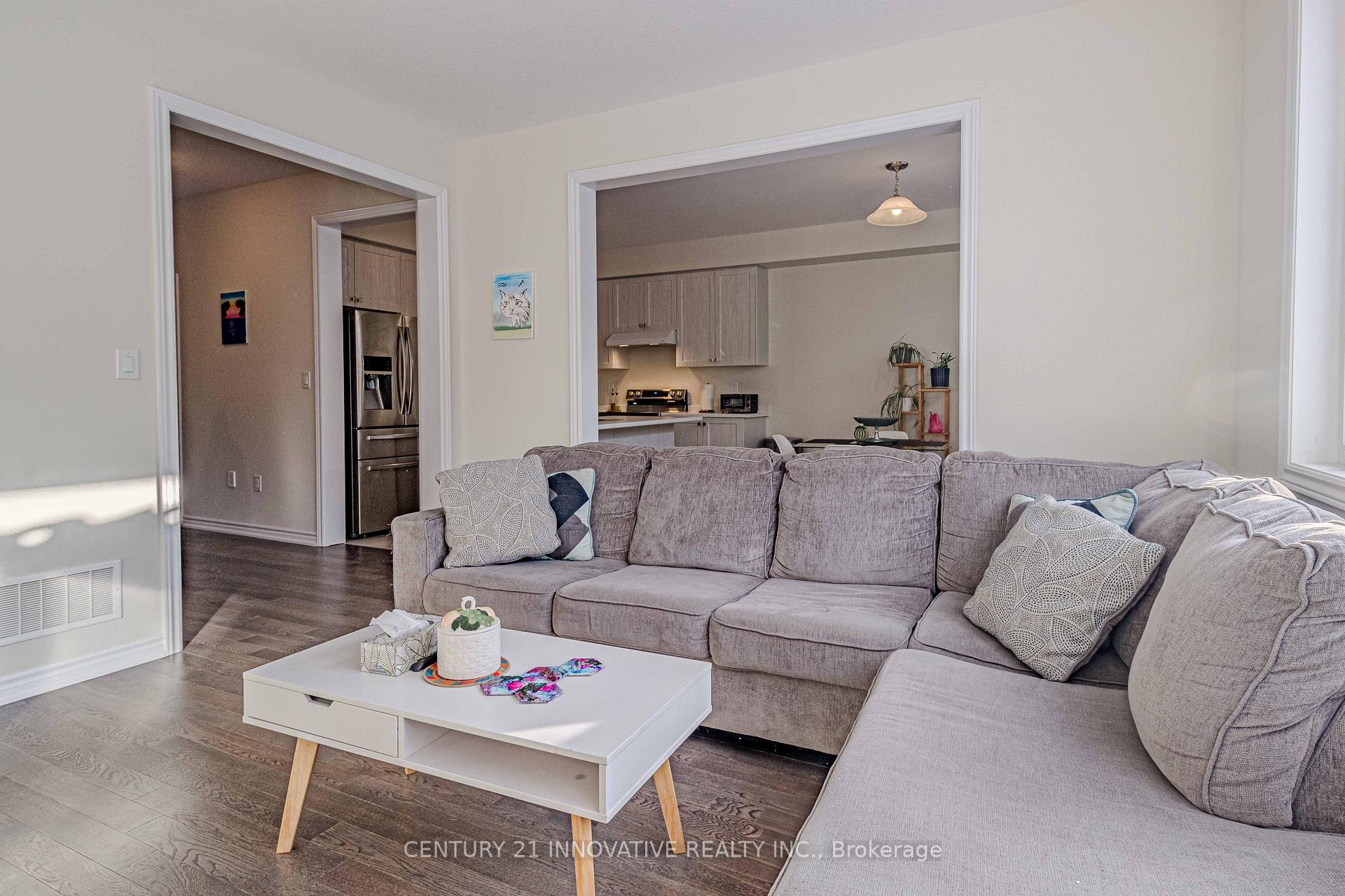 Photo 9 of 411 Barker Parkway W, Thorold, Rolling Meadows — HOMEH