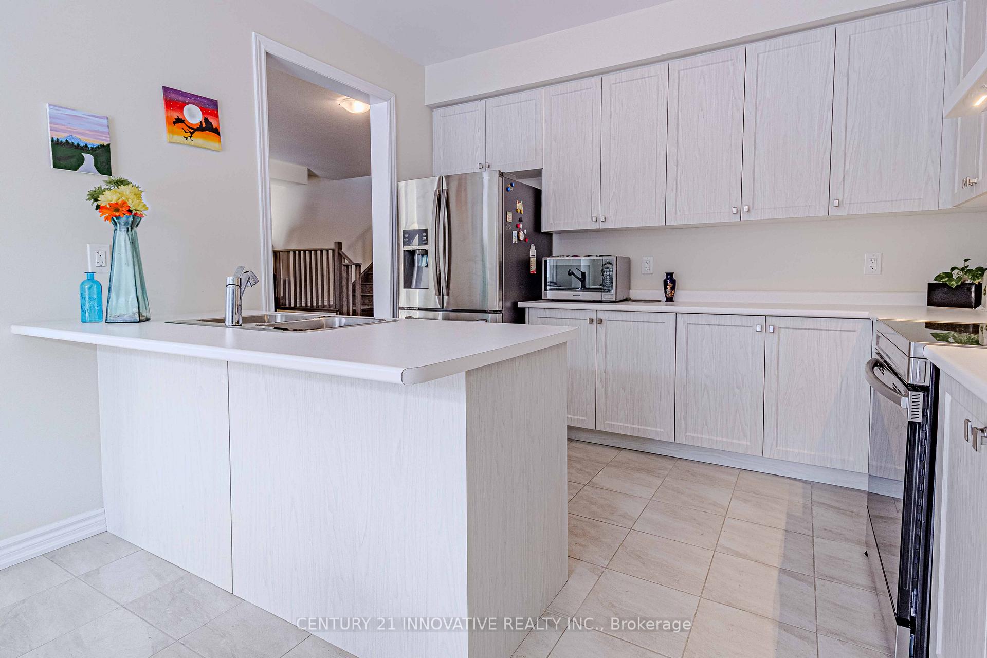 Photo 13 of 411 Barker Parkway W, Thorold, Rolling Meadows — HOMEH