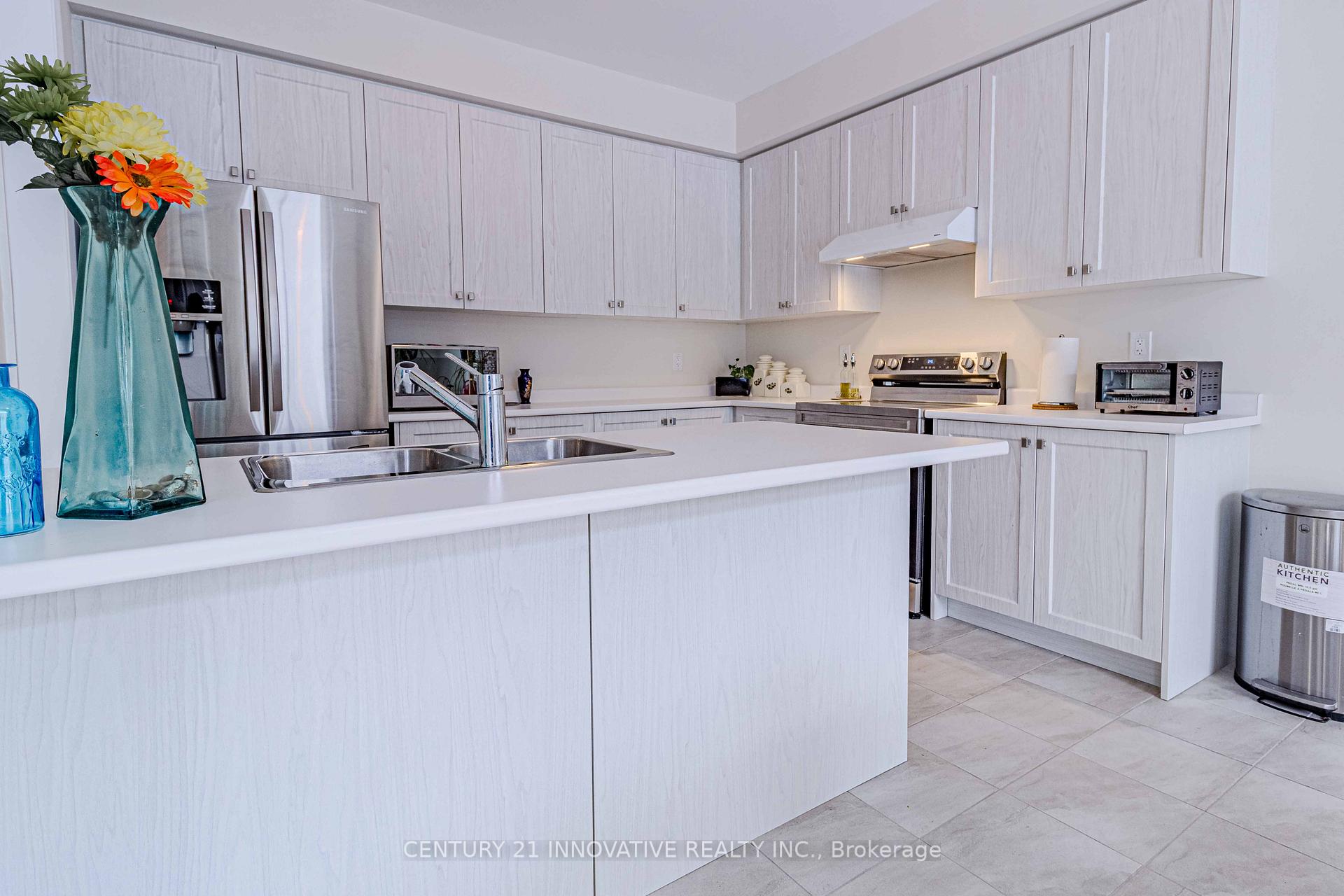 Photo 14 of 411 Barker Parkway W, Thorold, Rolling Meadows — HOMEH