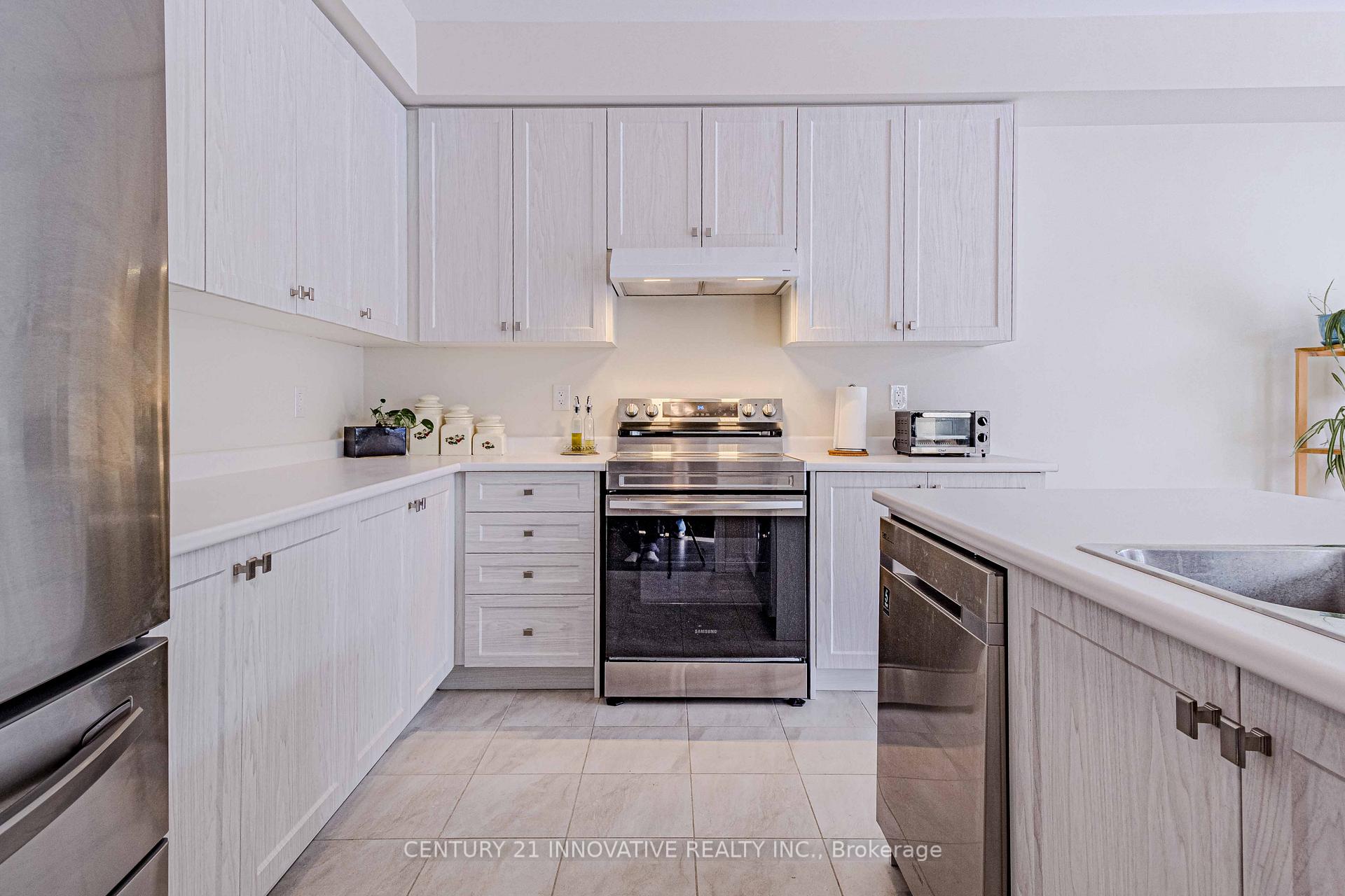 Photo 15 of 411 Barker Parkway W, Thorold, Rolling Meadows — HOMEH