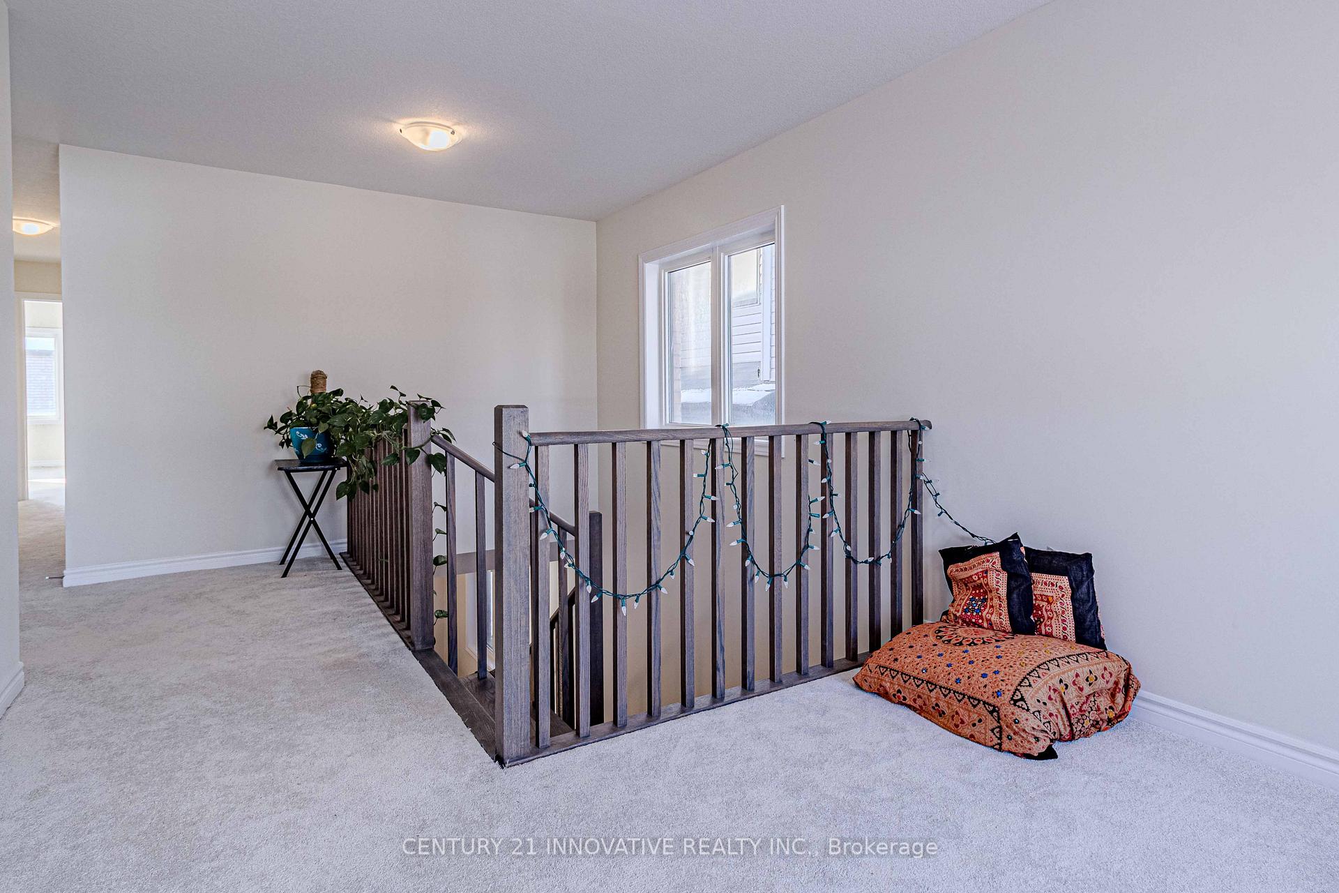 Photo 22 of 411 Barker Parkway W, Thorold, Rolling Meadows — HOMEH