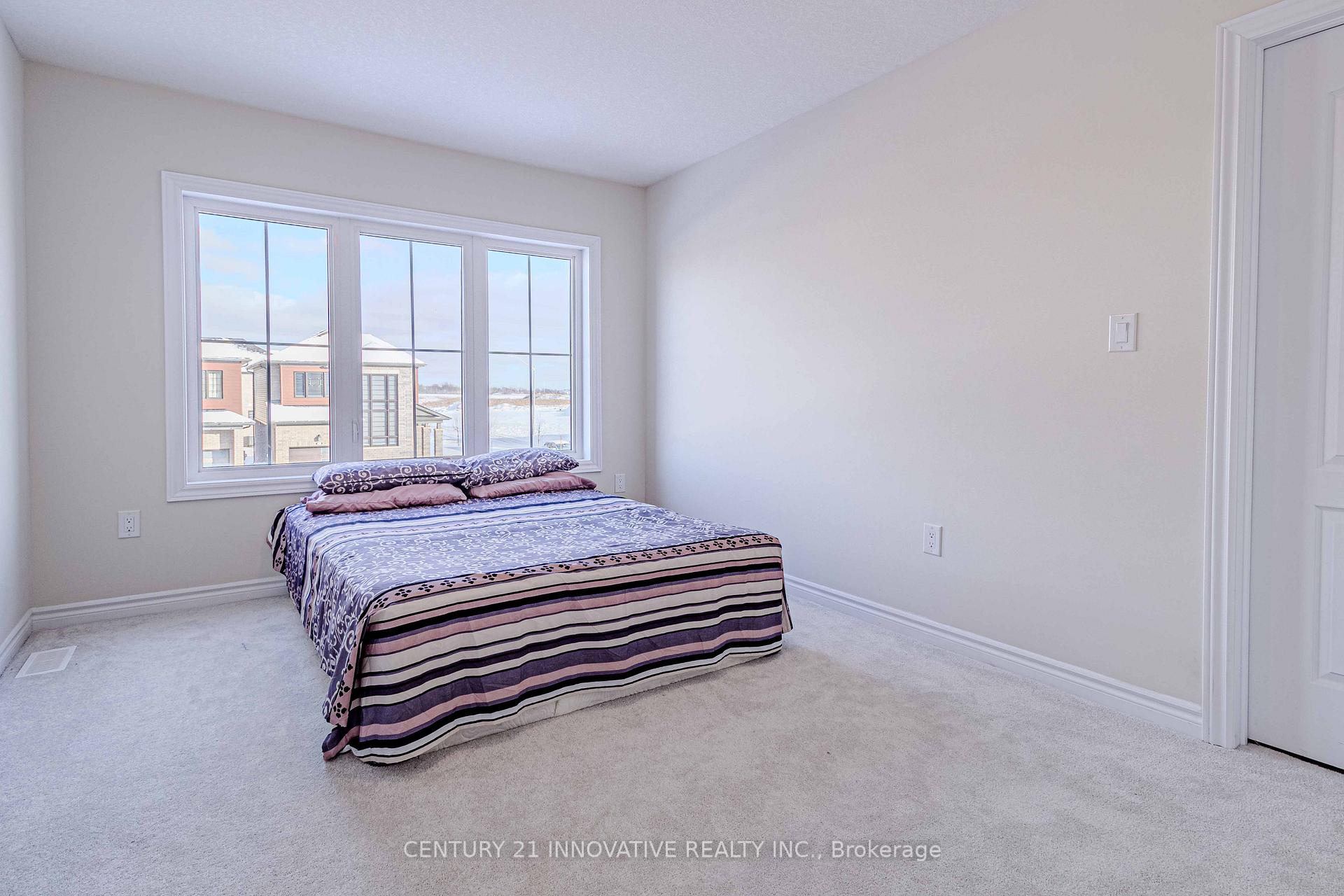 Photo 23 of 411 Barker Parkway W, Thorold, Rolling Meadows — HOMEH