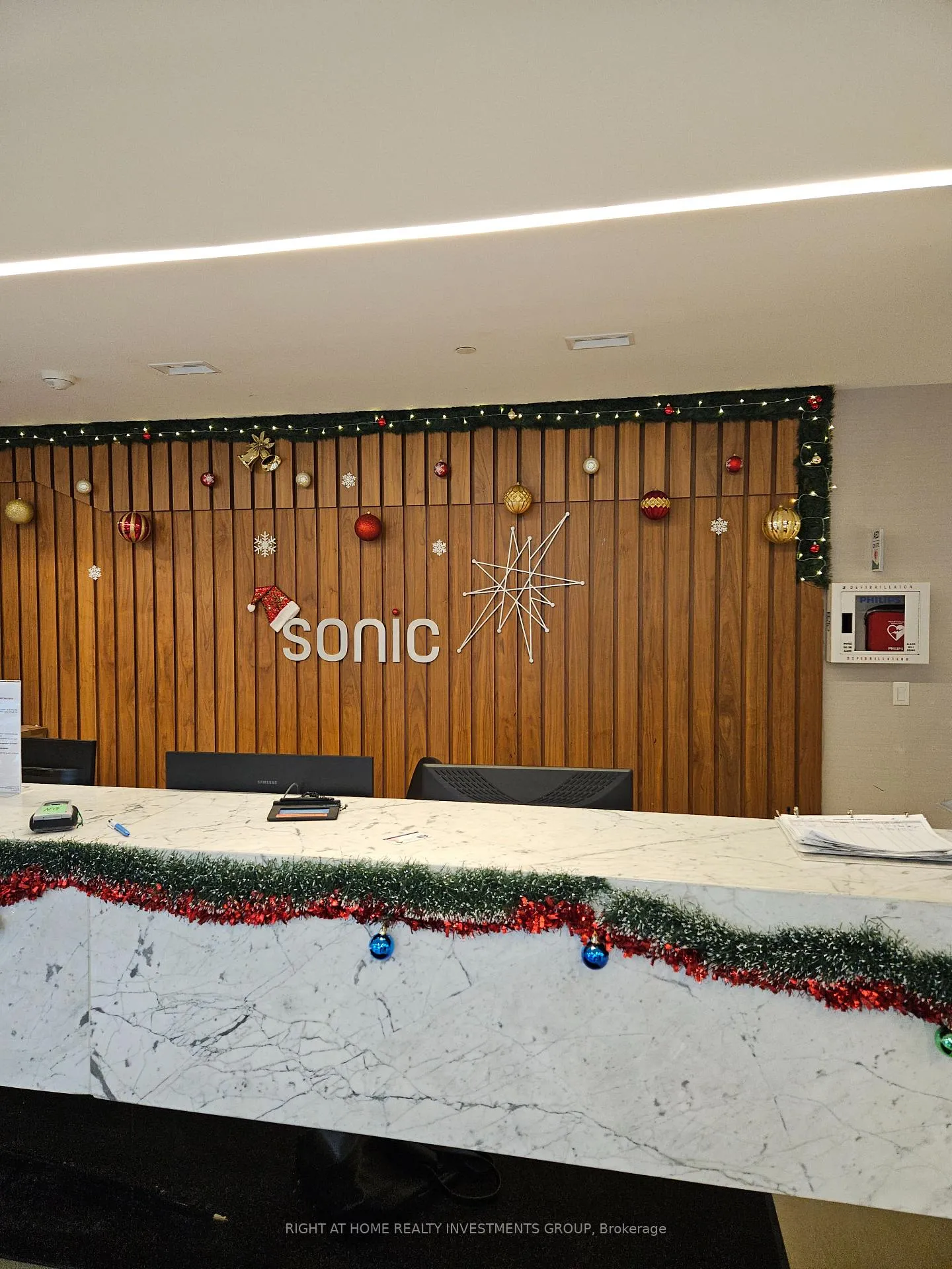 Photo 3 of Unit 1105, 6 Sonic Way, Toronto, Flemingdon Park — HOMEH