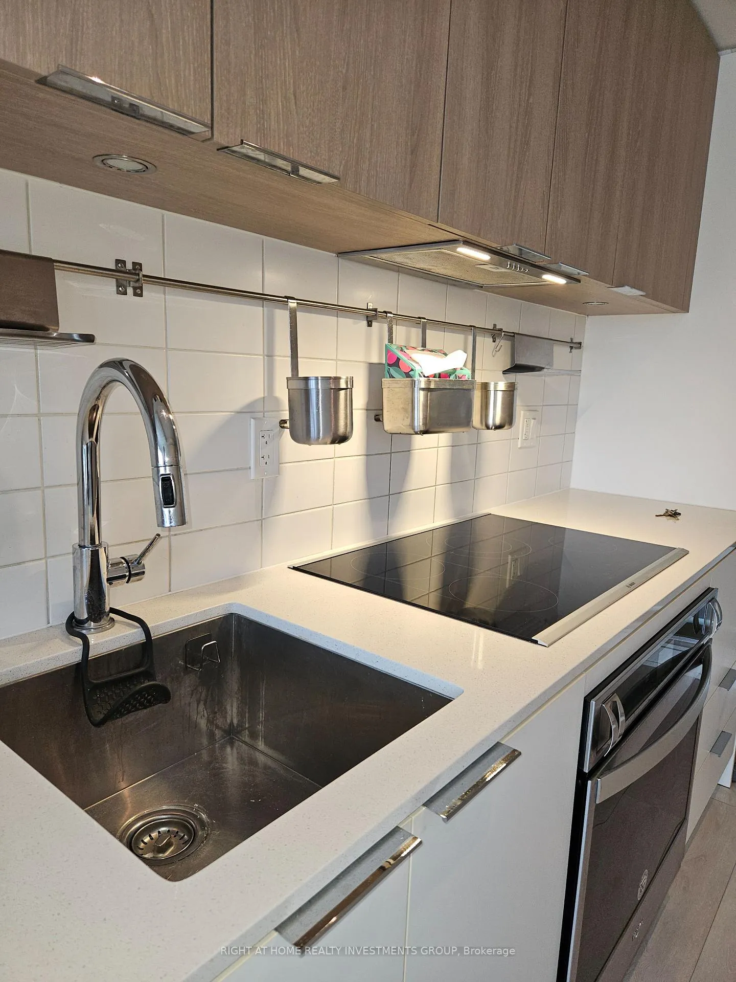 Photo 18 of Unit 1105, 6 Sonic Way, Toronto, Flemingdon Park — HOMEH