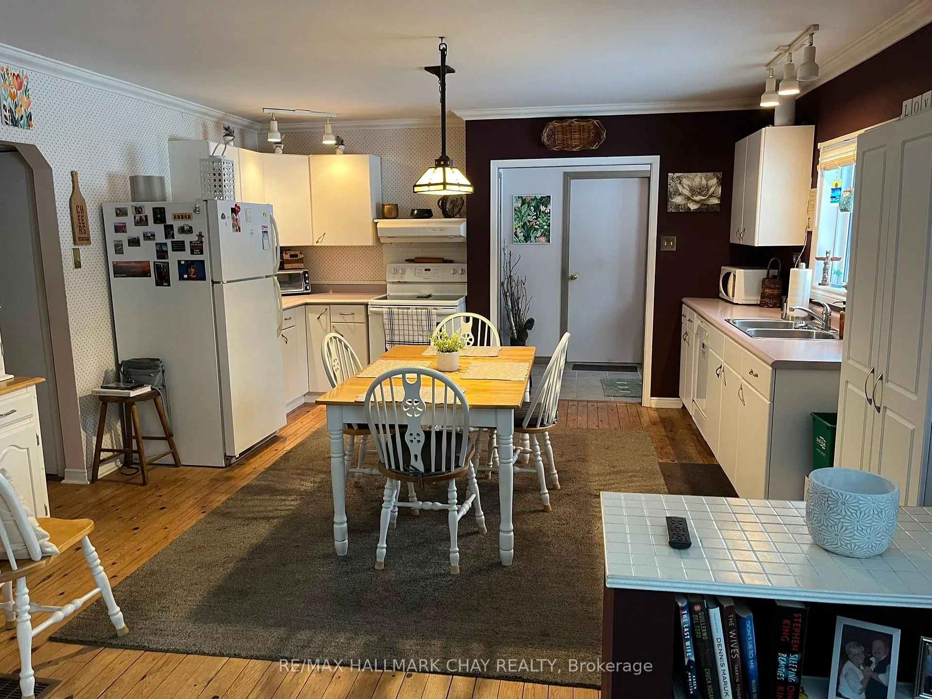 Photo 6 of 348 Mount St. Louis Road, Oro-Medonte, Rural Oro-Medonte — HOMEH