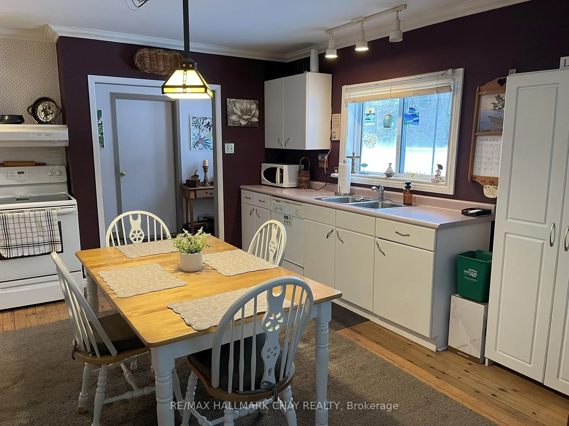 Photo 7 of 348 Mount St. Louis Road, Oro-Medonte, Rural Oro-Medonte — HOMEH
