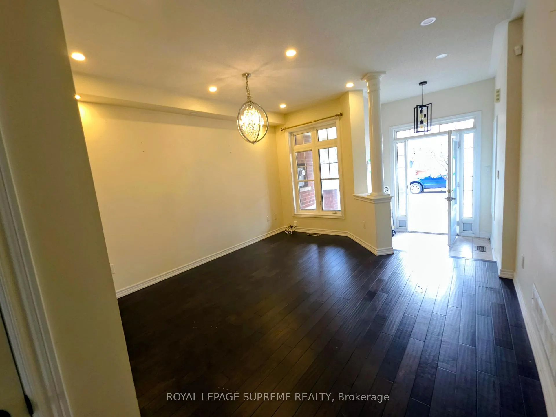 Photo 6 of 527 Vaughan Court, Milton, Scott — HOMEH