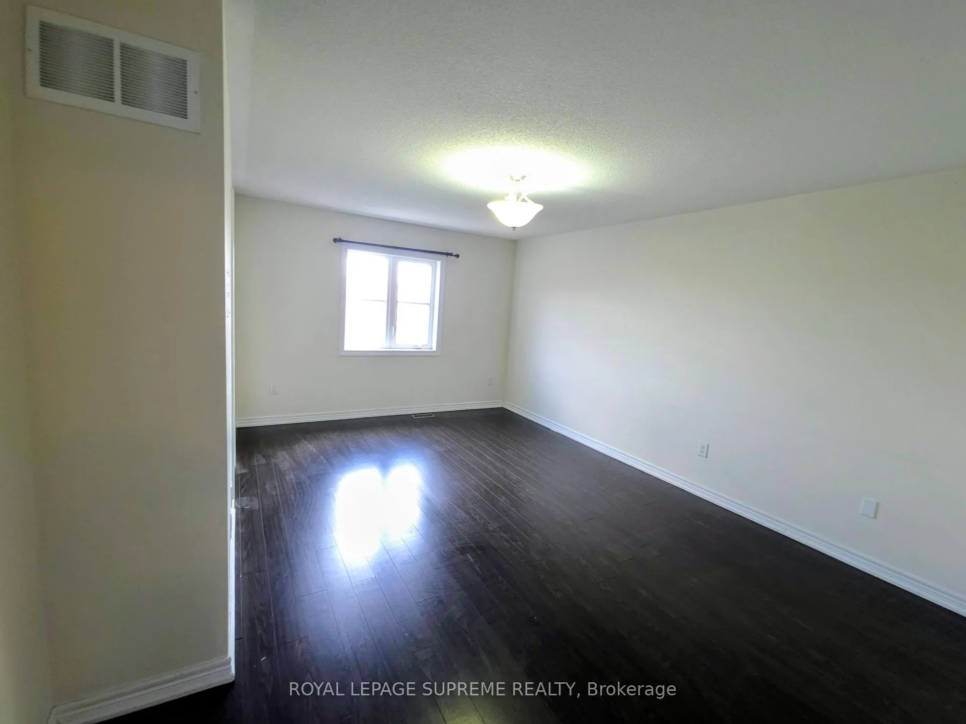 Photo 15 of 527 Vaughan Court, Milton, Scott — HOMEH