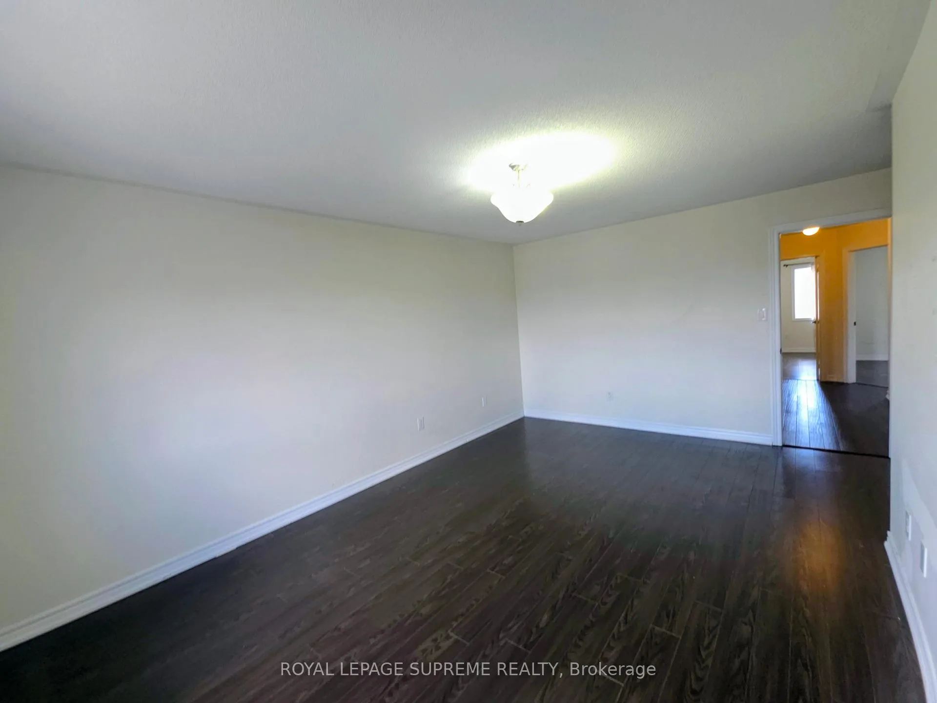 Photo 16 of 527 Vaughan Court, Milton, Scott — HOMEH