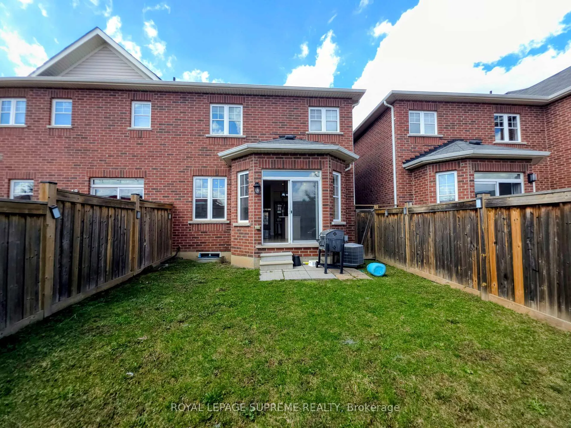 Photo 27 of 527 Vaughan Court, Milton, Scott — HOMEH