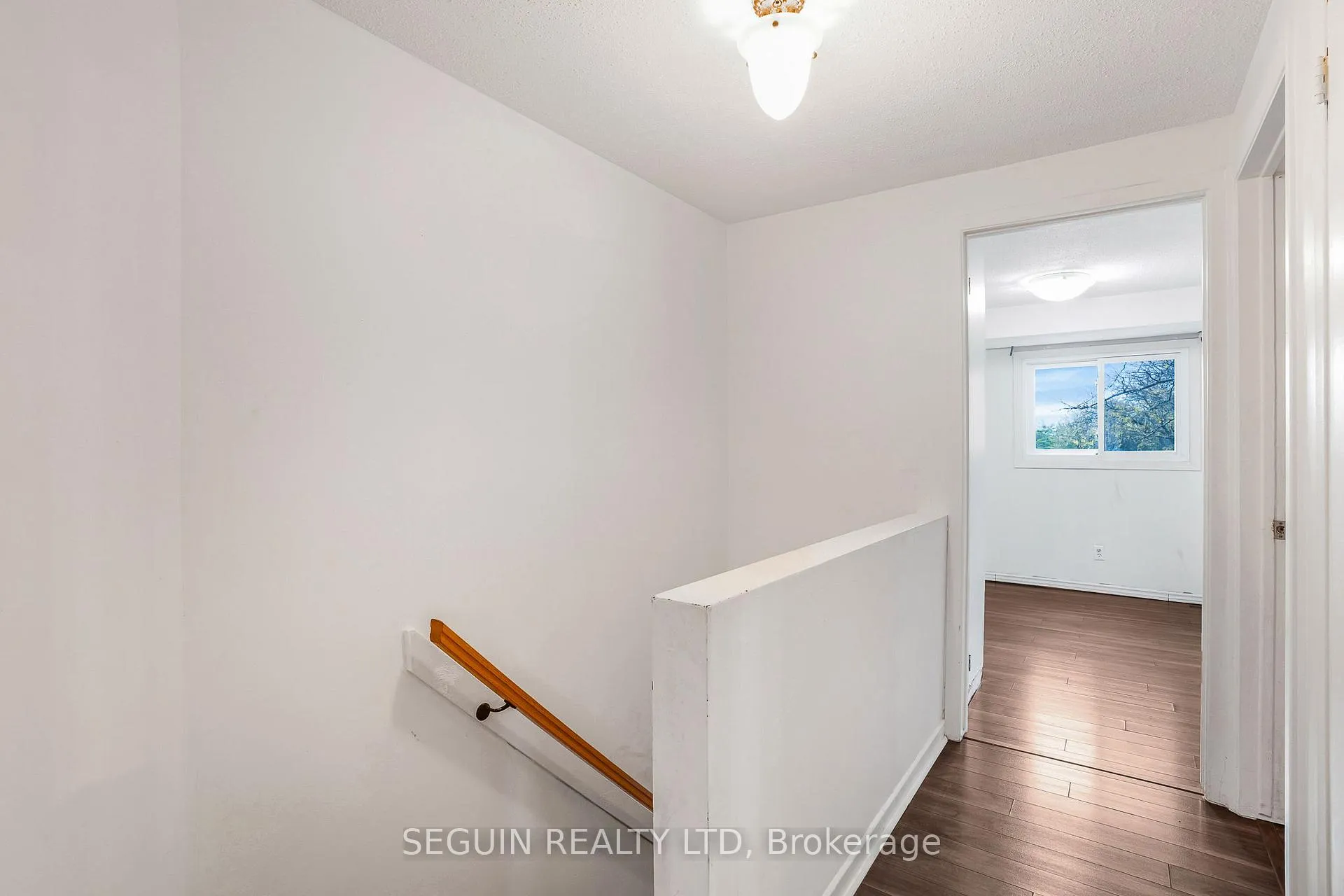 Photo 22 of 6138 Brookside Lane, Ottawa, Convent Glen South — HOMEH