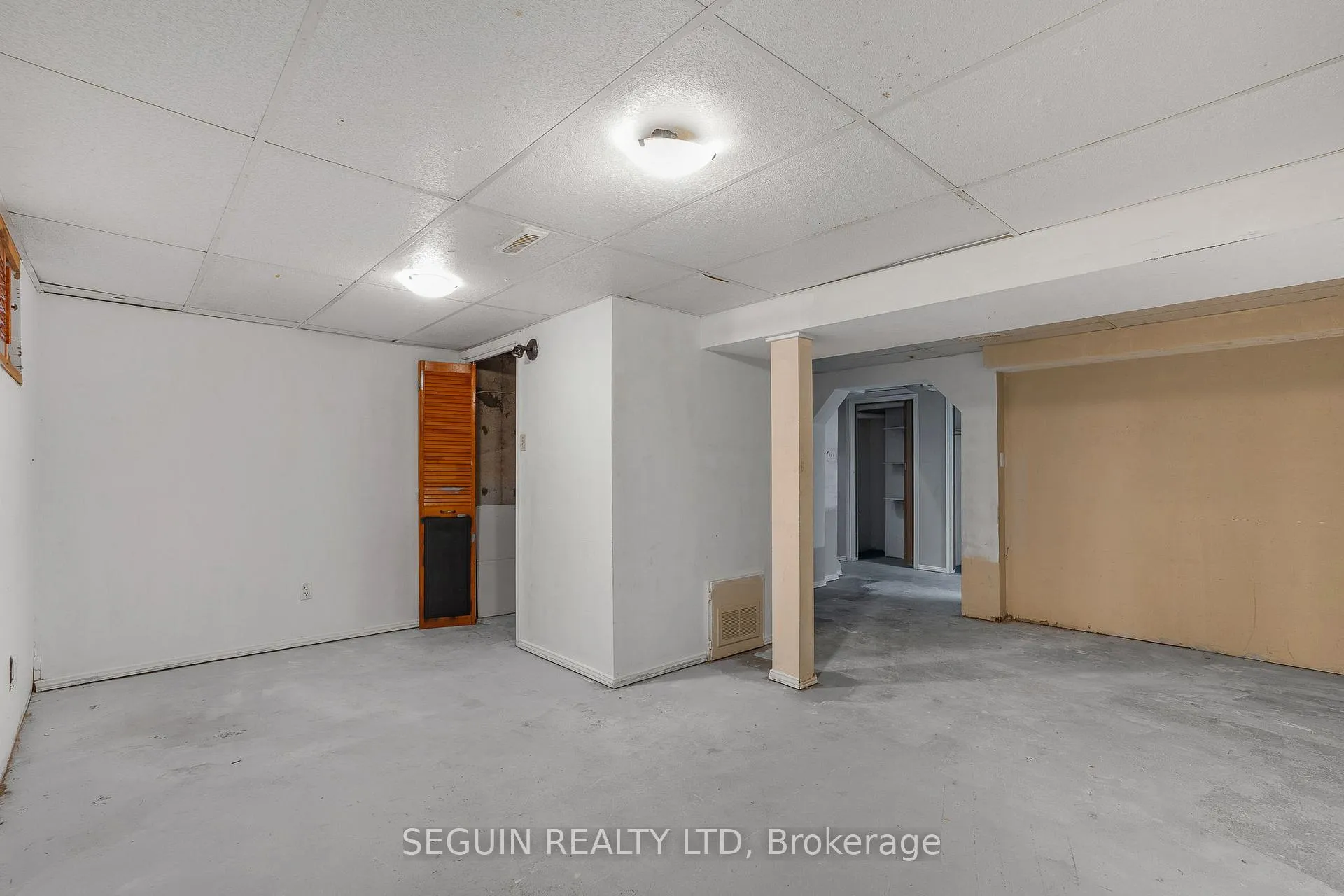 Photo 26 of 6138 Brookside Lane, Ottawa, Convent Glen South — HOMEH