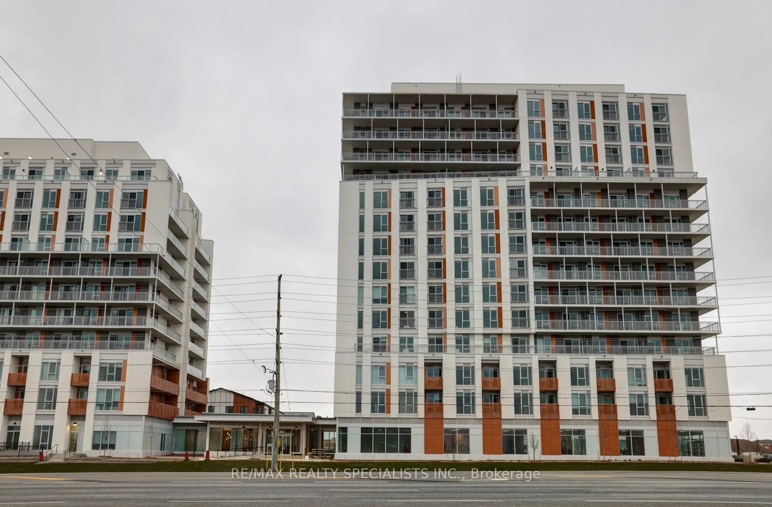 Photo 2 of Unit #902, 10 All Nations Drive, Brampton, Northwest Brampton — HOMEH