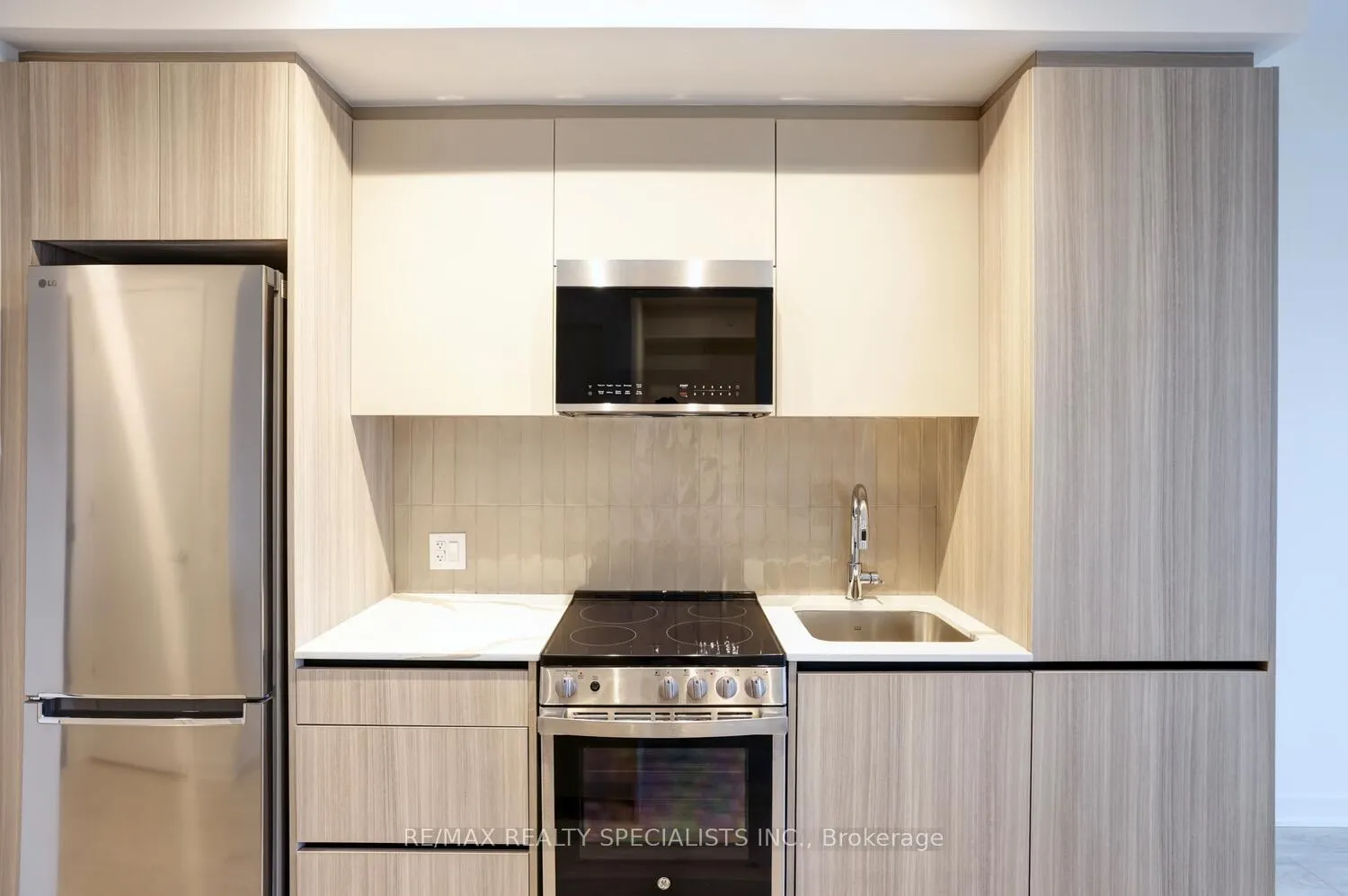 Photo 17 of Unit #902, 10 All Nations Drive, Brampton, Northwest Brampton — HOMEH