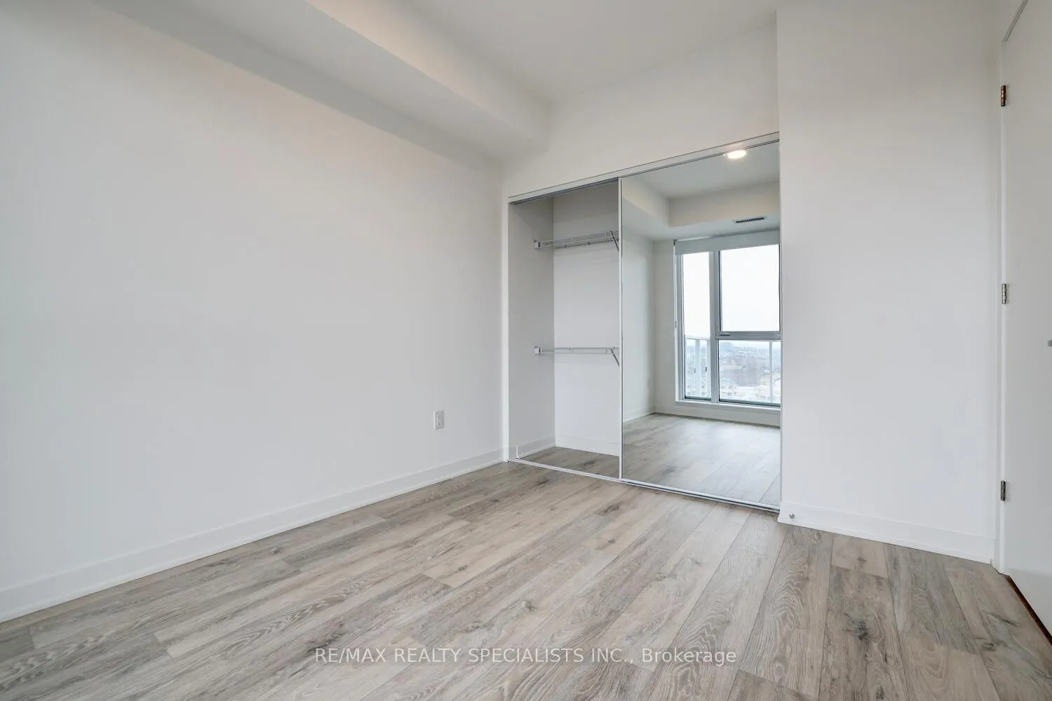 Photo 34 of Unit #902, 10 All Nations Drive, Brampton, Northwest Brampton — HOMEH