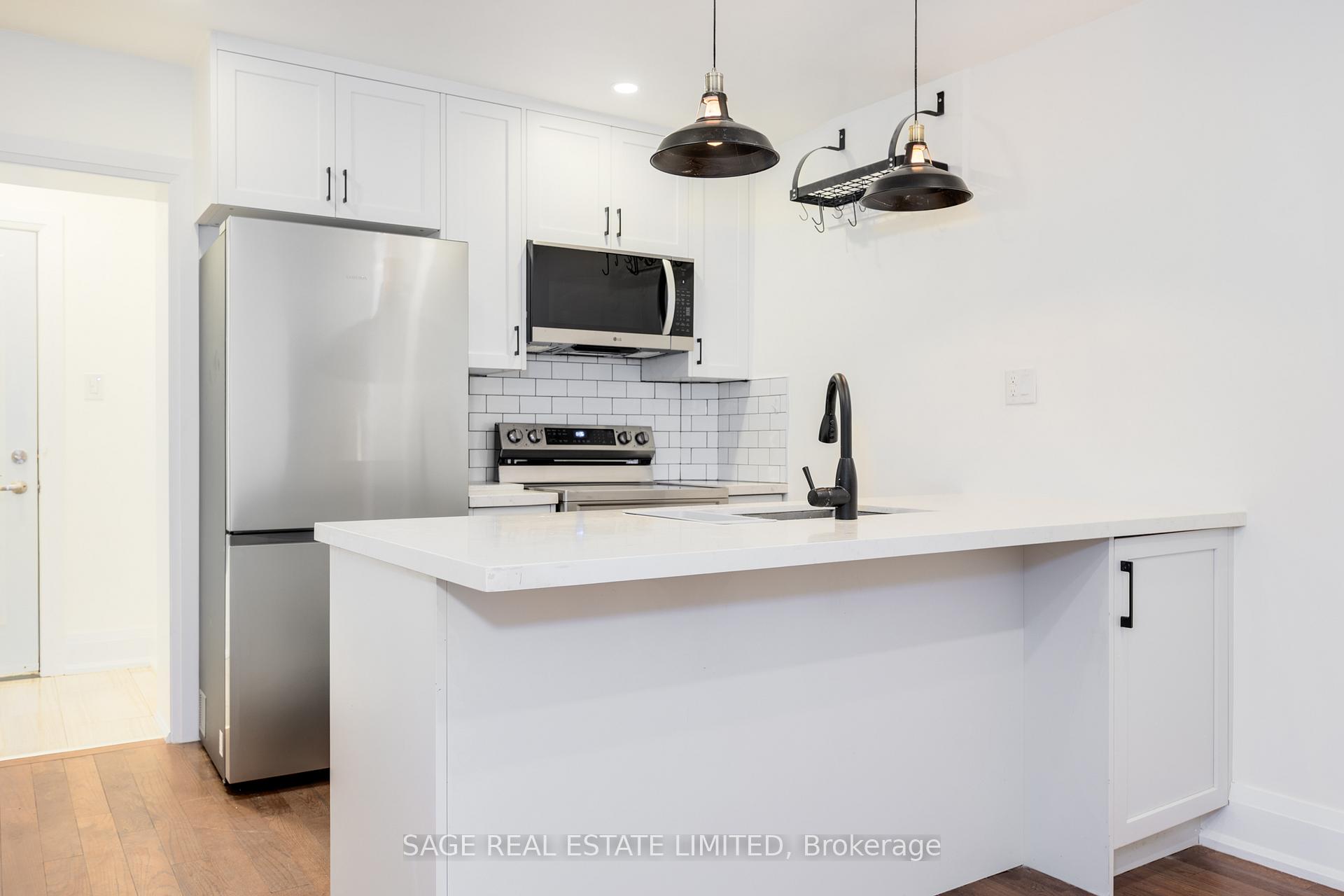 Photo 9 of Unit MAIN, 310 Gladstone Avenue, Toronto, Little Portugal — HOMEH