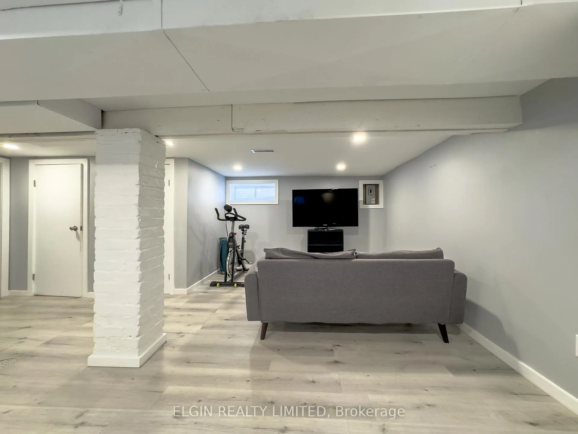 Photo 18 of 4 Antrim Street, St. Thomas — HOMEH