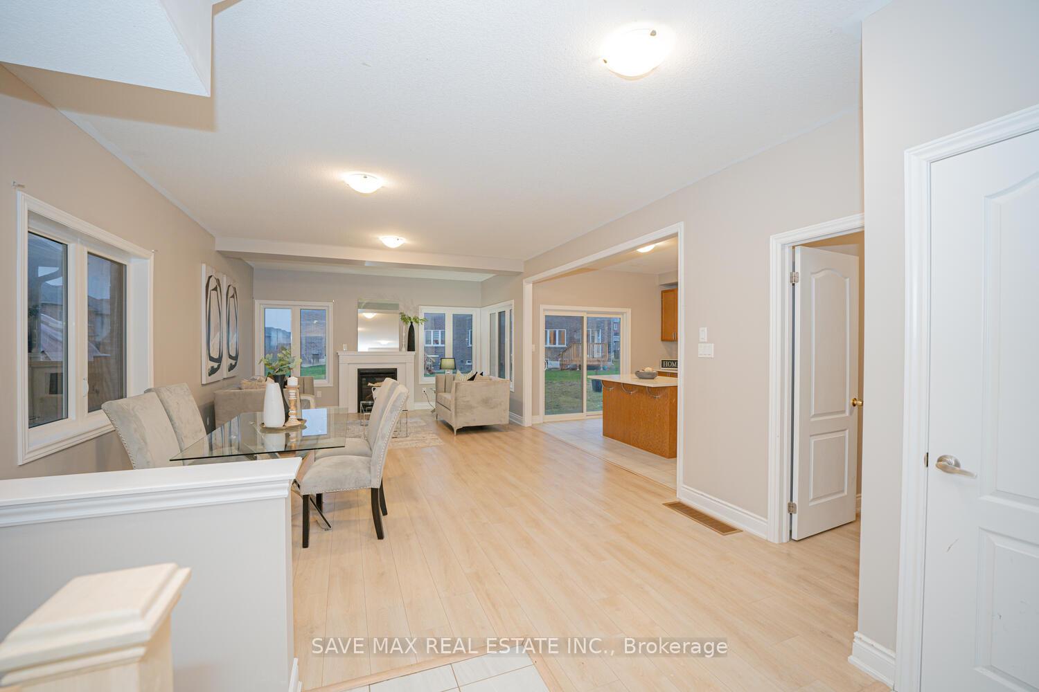 Photo 3 of 126 Sunset Way, Thorold, Rolling Meadows — HOMEH