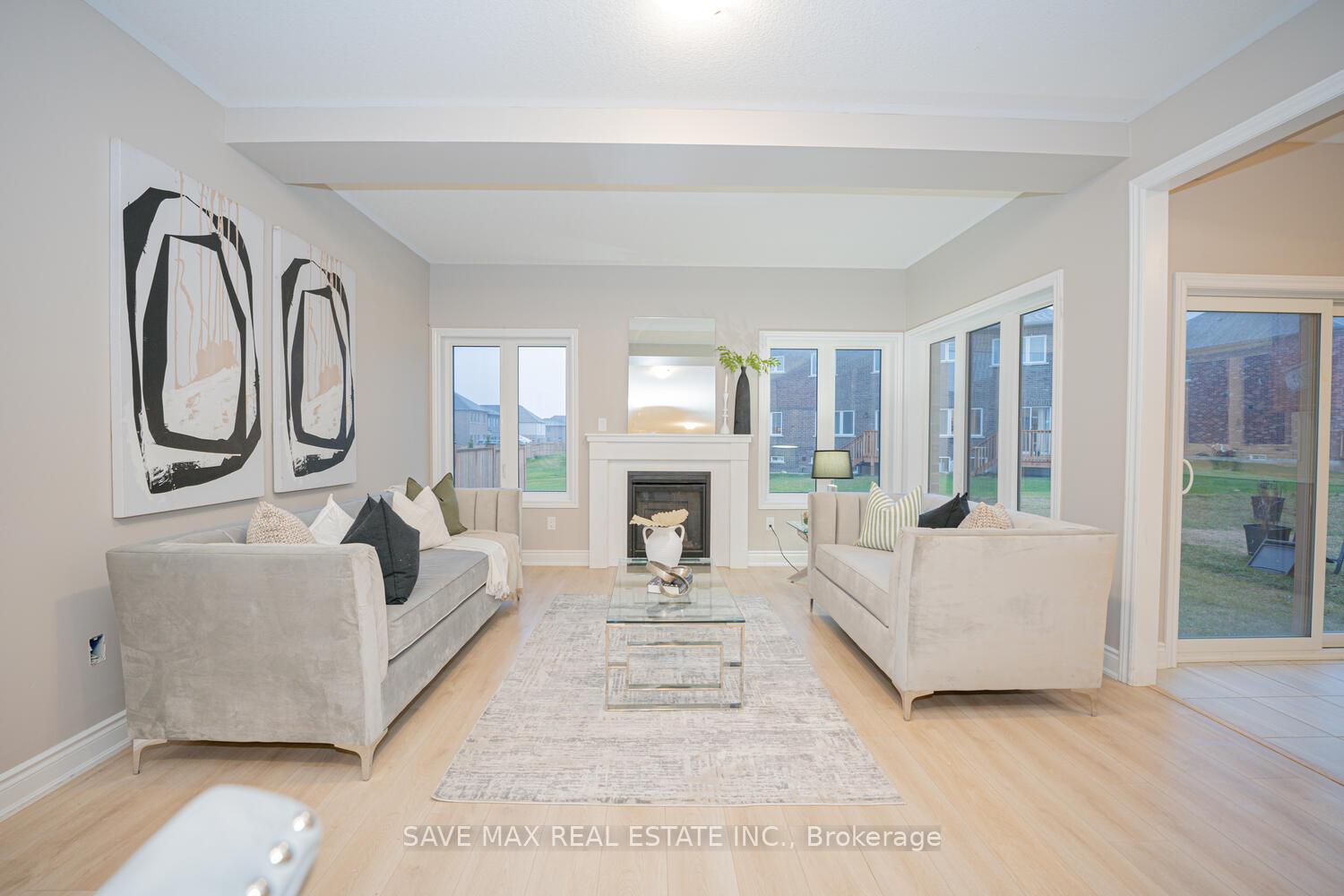 Photo 8 of 126 Sunset Way, Thorold, Rolling Meadows — HOMEH