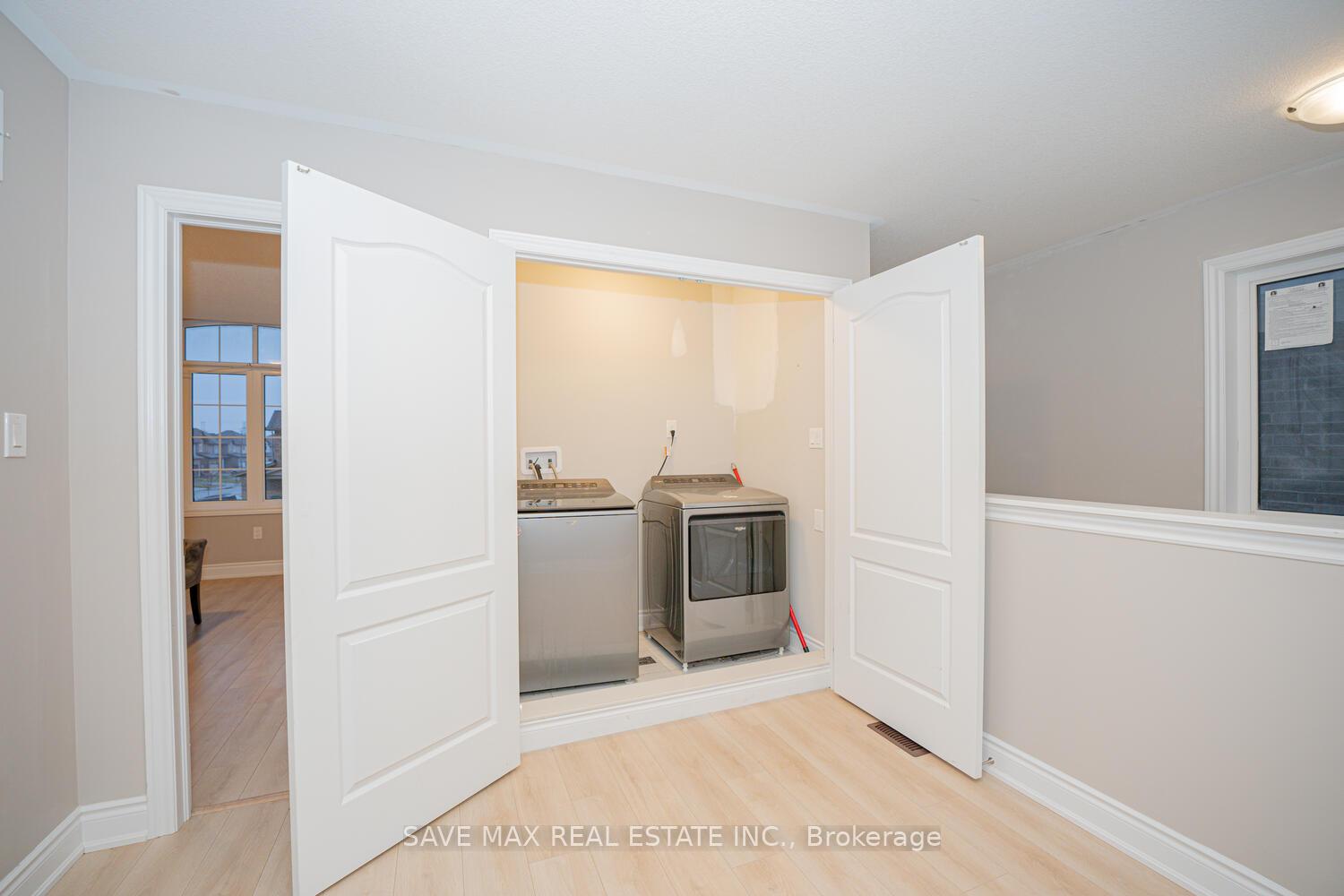 Photo 16 of 126 Sunset Way, Thorold, Rolling Meadows — HOMEH