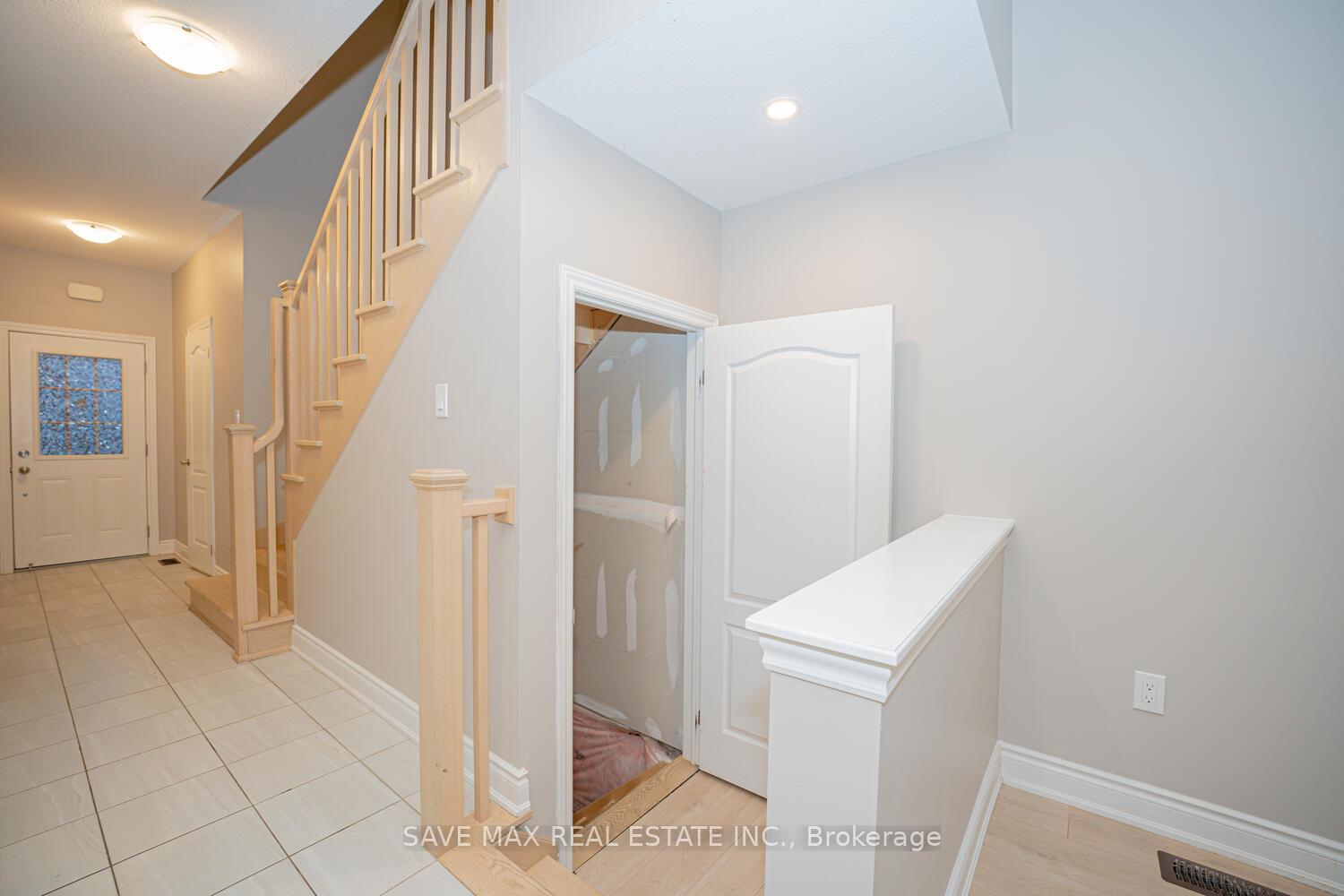 Photo 23 of 126 Sunset Way, Thorold, Rolling Meadows — HOMEH