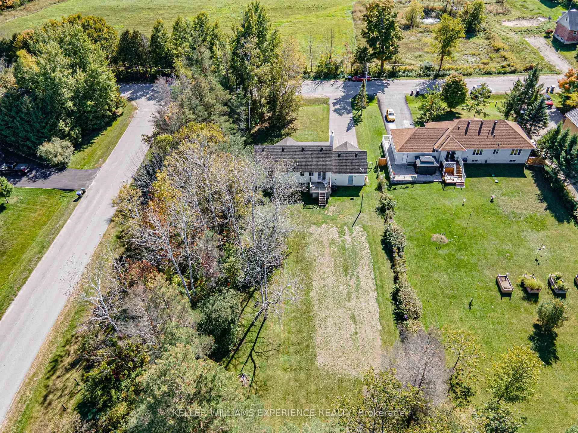 Photo 38 of 5318 Conc 3 Sunnidale Road, Clearview, New Lowell — HOMEH