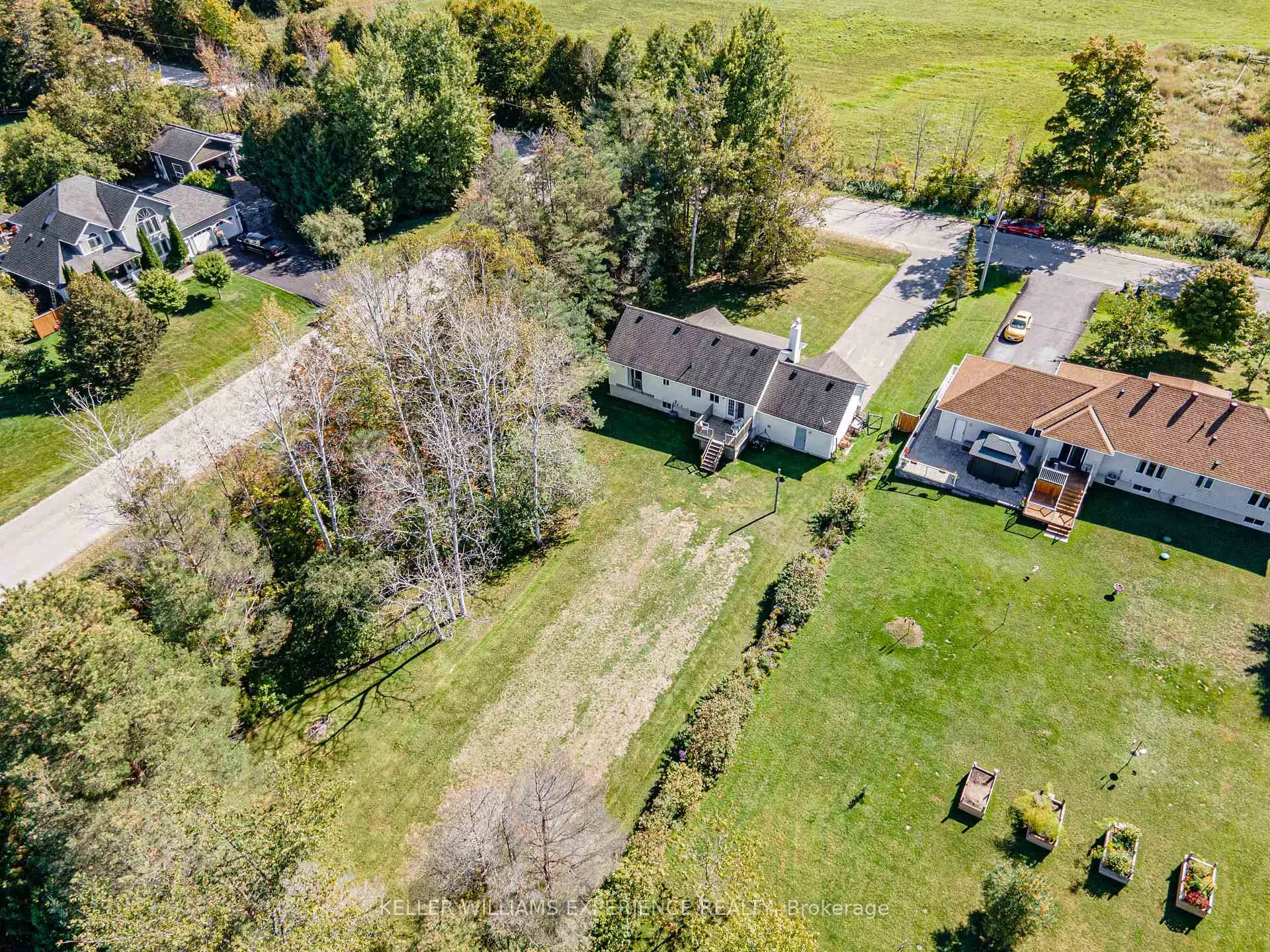 Photo 39 of 5318 Conc 3 Sunnidale Road, Clearview, New Lowell — HOMEH