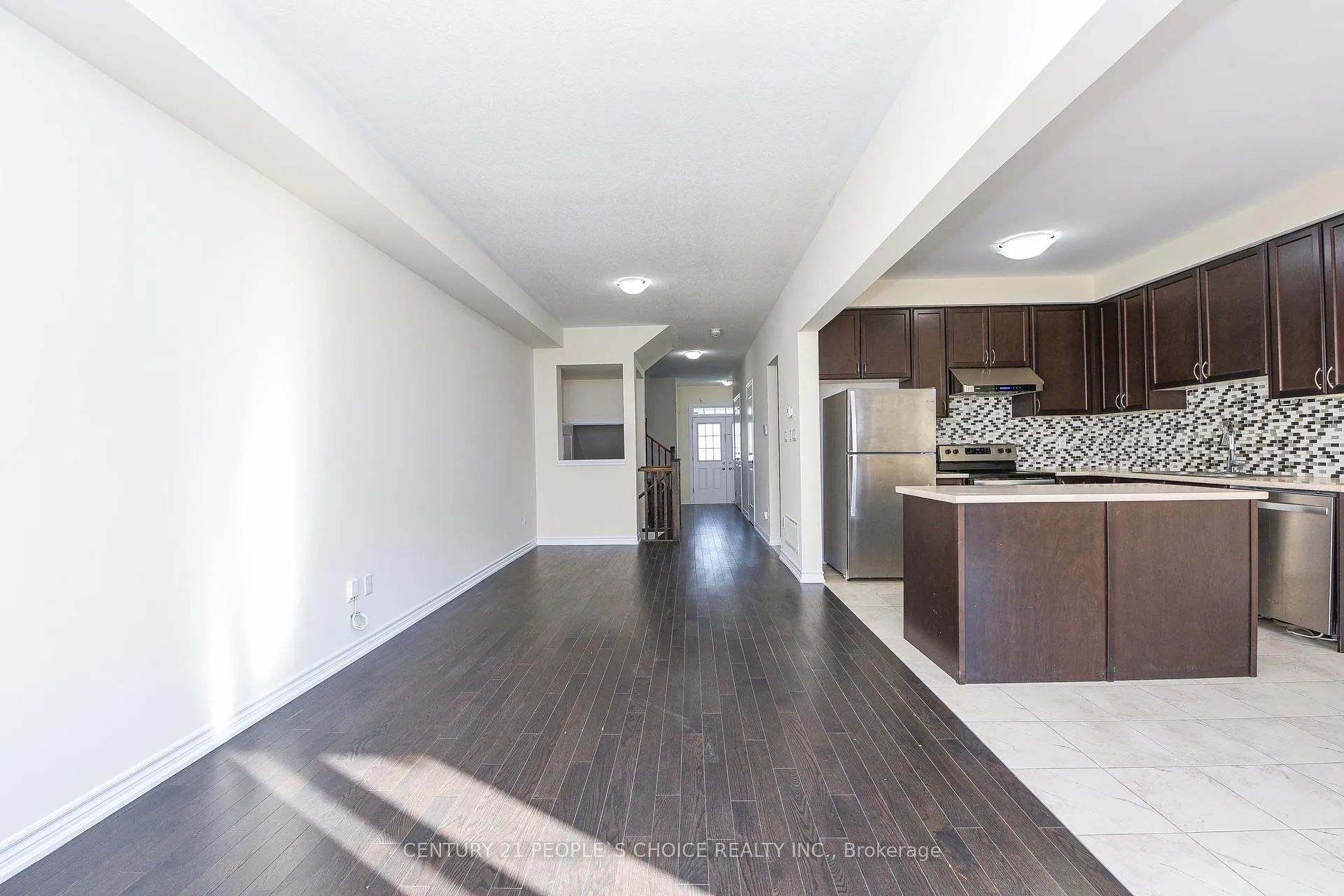 Photo 13 of 18 Cohoe Street, Brampton, Northwest Brampton — HOMEH